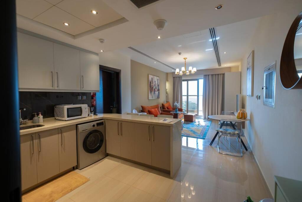 Apartment Spacious 1 Bed Huge Balcony Downtown Burj Khalifa *
