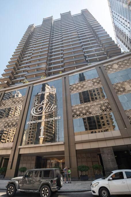 Spacious 1 Bed Huge Balcony Downtown Burj Khalifa * Dubai