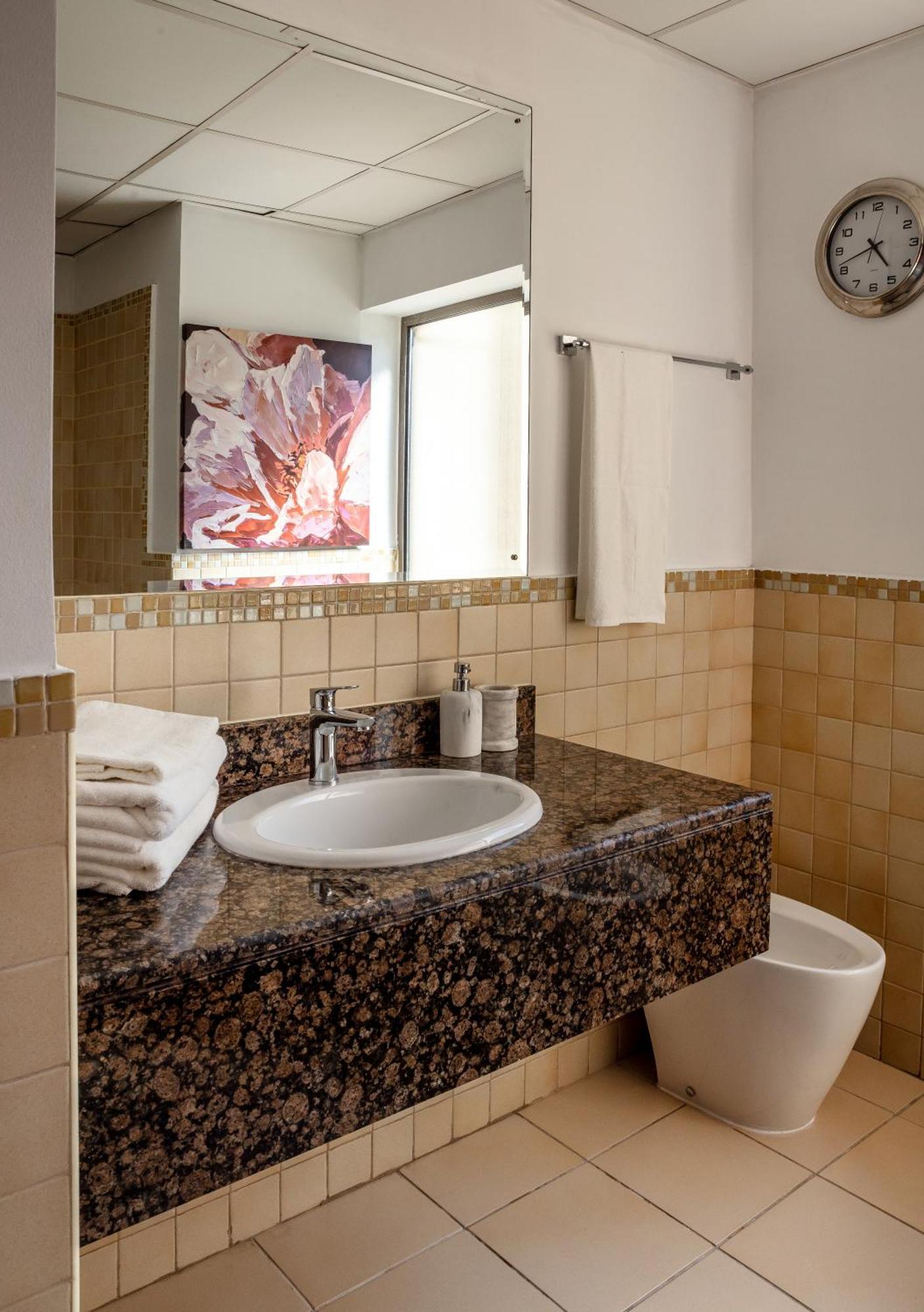 Apartment Beautiful 1 Bedroom By The Jbr Beach! Bahar
