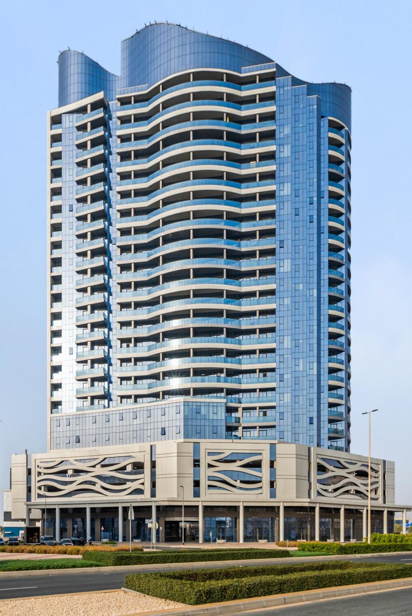 Modern With Dubailand Views *
