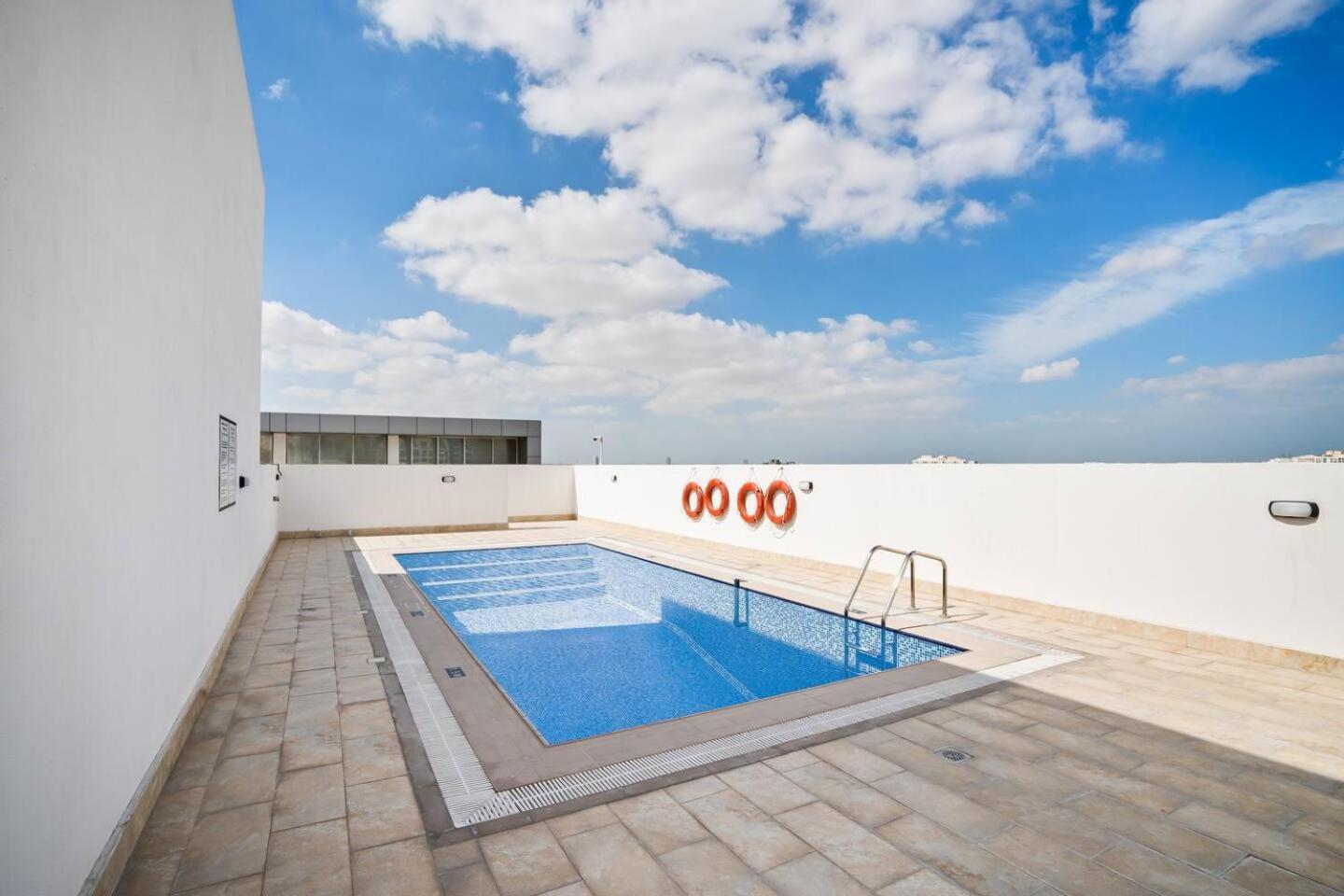 Studio Dubailand - Peaceful Dubai