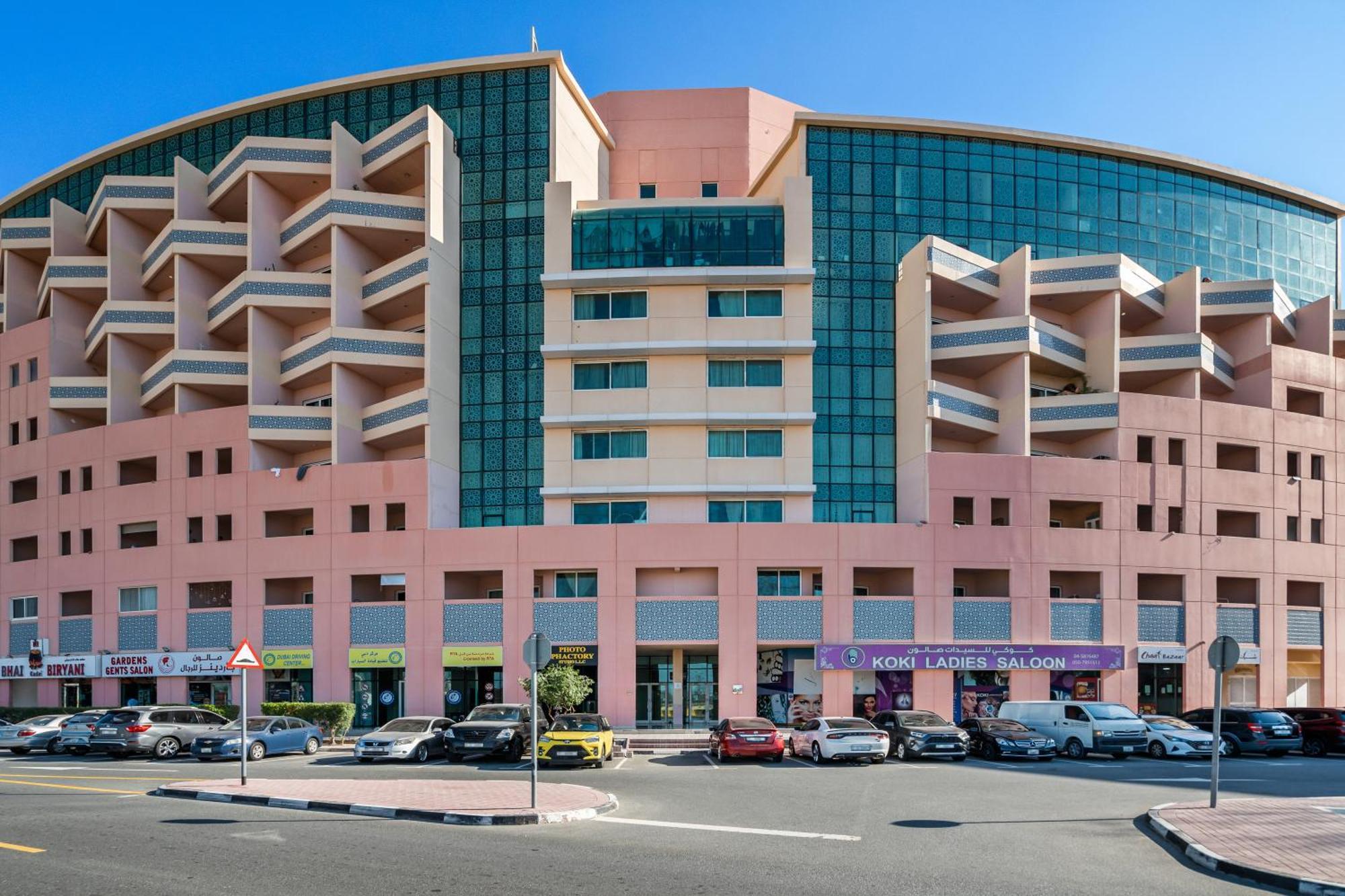 Daire Chic Near Discovery Gardens Attractions