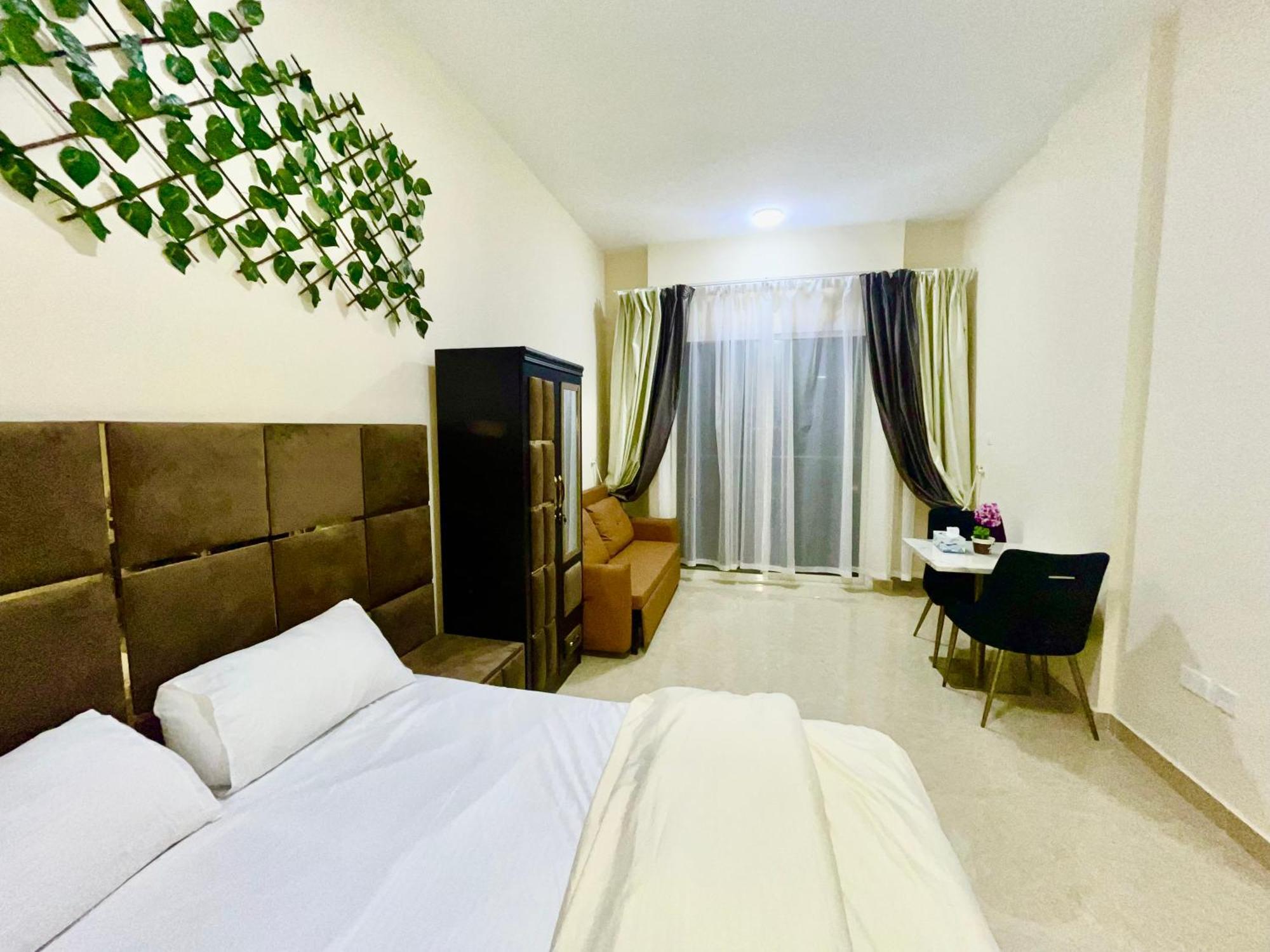 Executive In Al Karama Apartment Dubai
