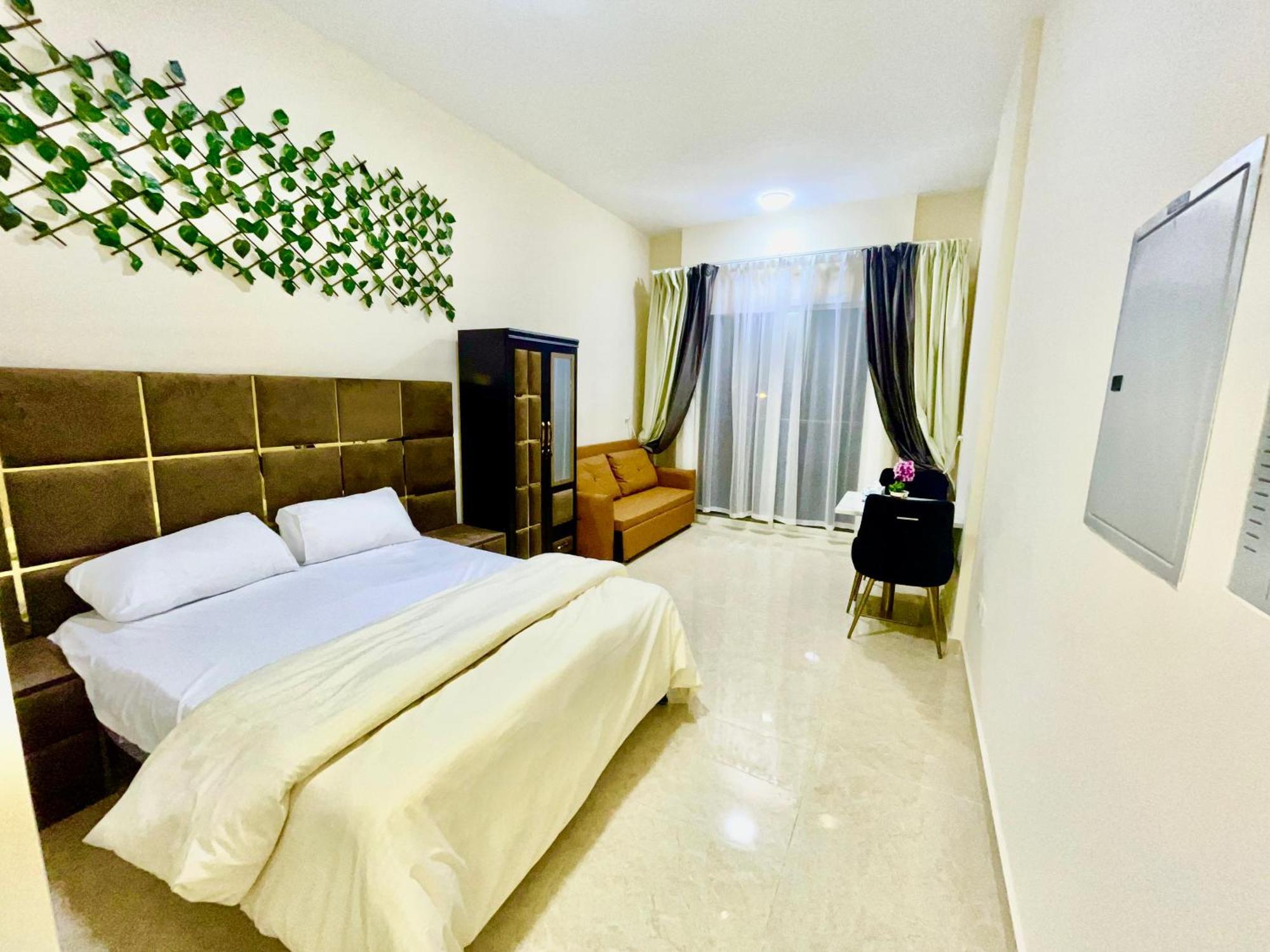Executive In Al Karama