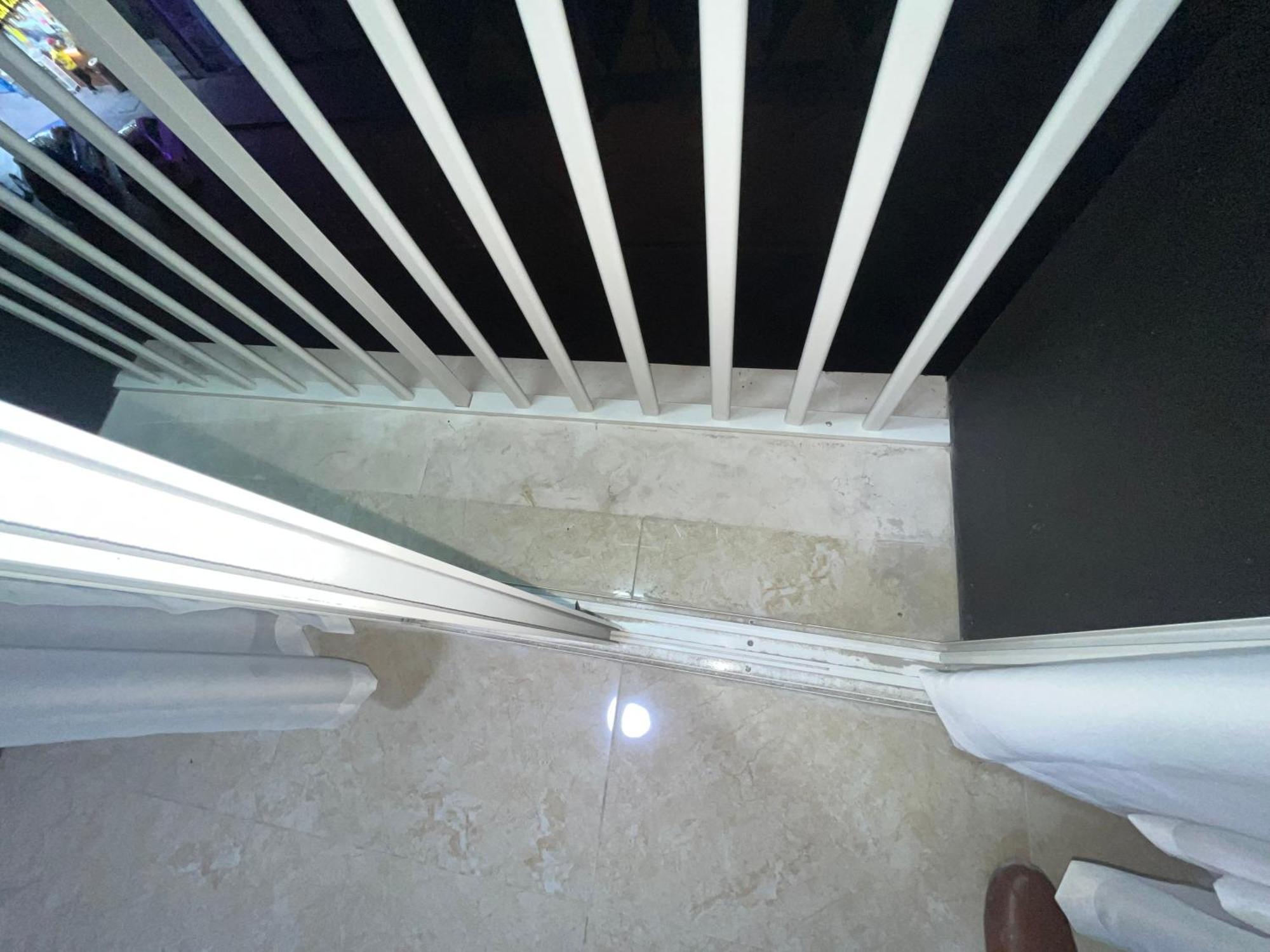Executive In Al Karama Apartment