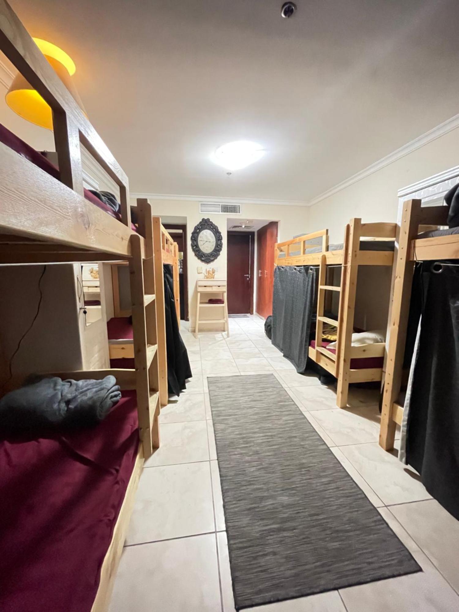 Apartment Backpackers Zone *