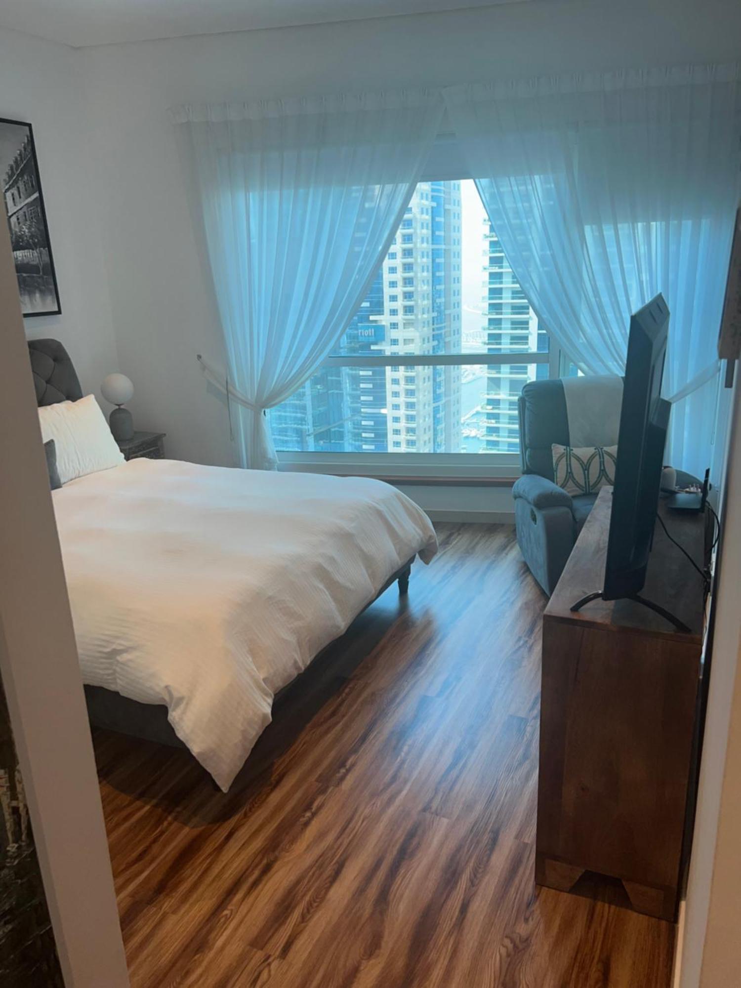 Apartment Sbivalu4 Luxury Marina Heights Dubai