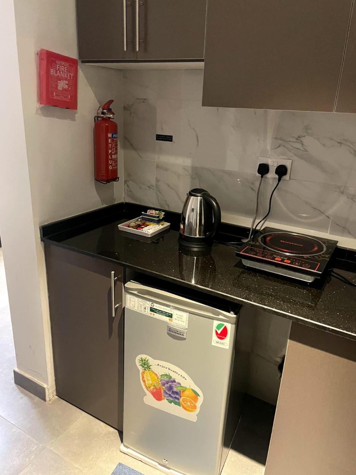 Ista Llc Apartment Dubai