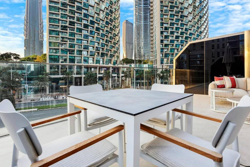 Apartment First Class 1br Charming City Views *