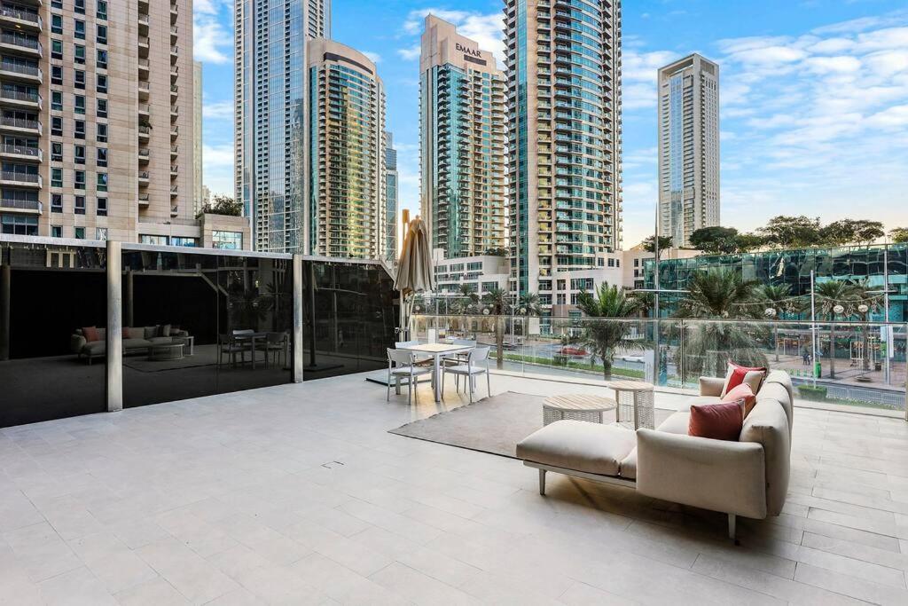 Apartment First Class 1br Charming City Views