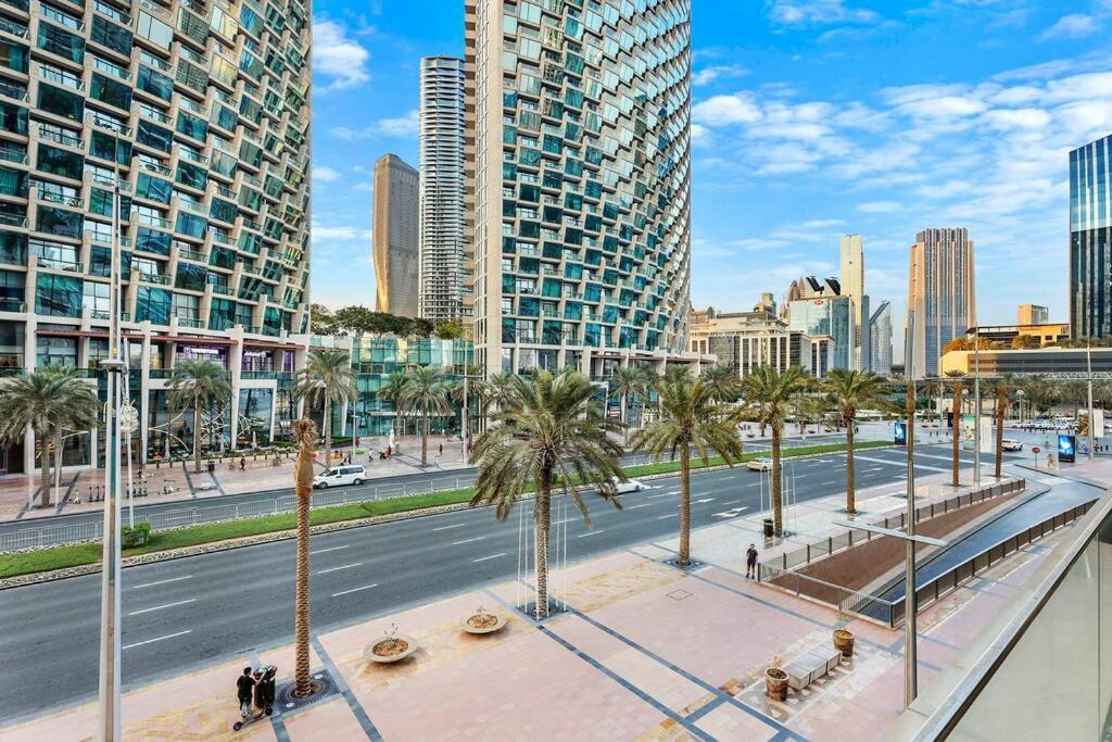 First Class 1br Charming City Views Apartment *