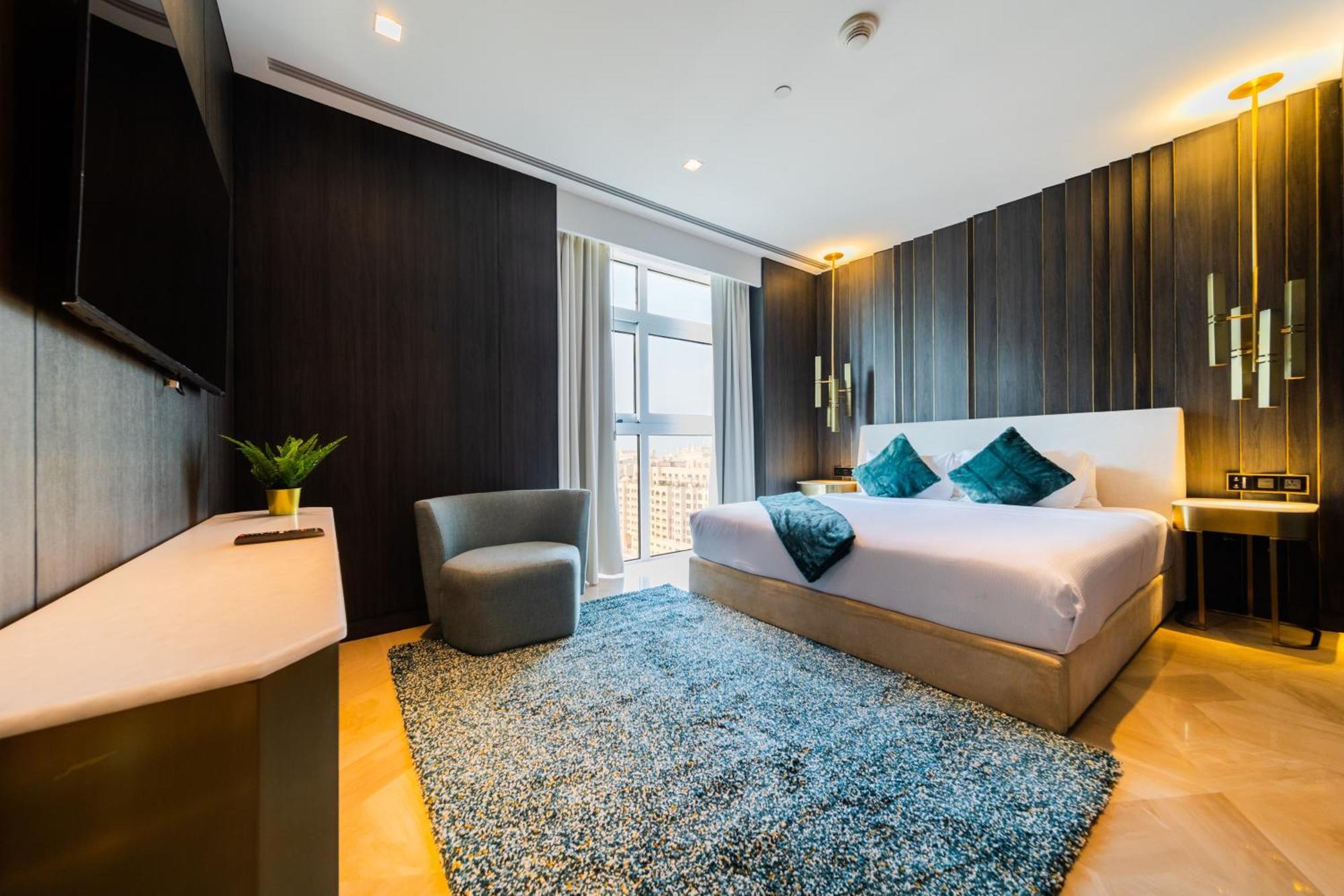 Eden's Homes & - Five Palm Residences Apartment