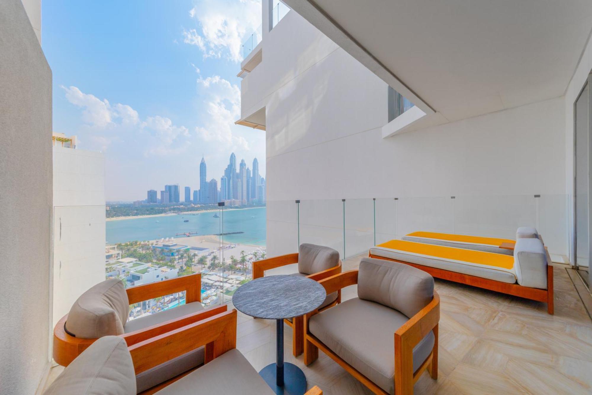 Apartment Eden's Homes & - Five Palm Residences *