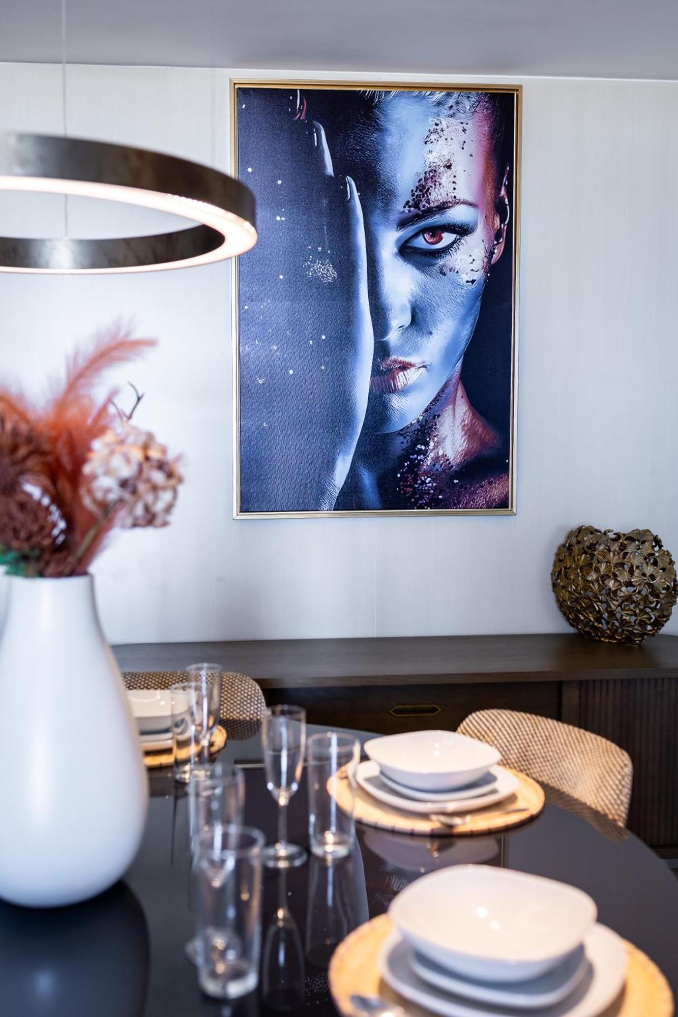 Eden's Homes & - Five Palm Residences Apartment *