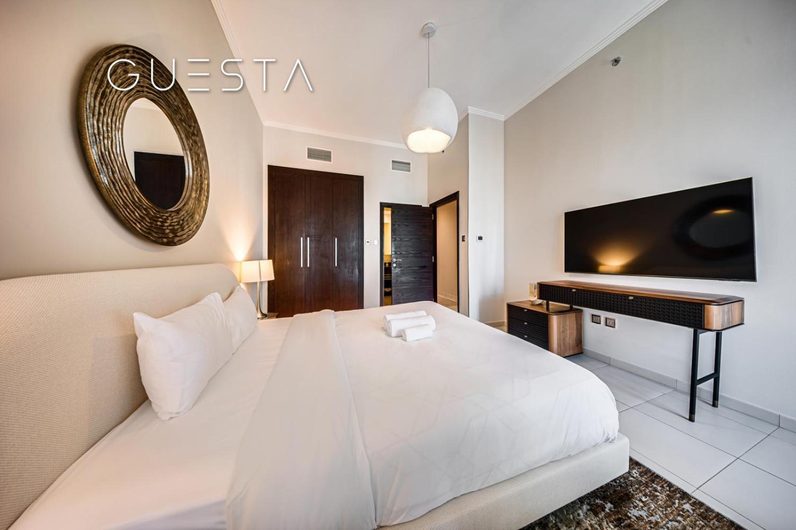 Apartment Cayan Tower, Marina Dubai