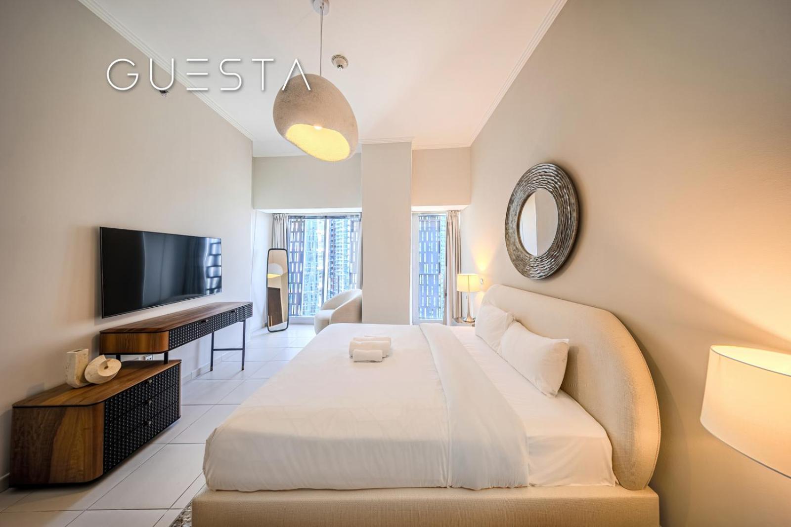 Cayan Tower, Marina Dubai