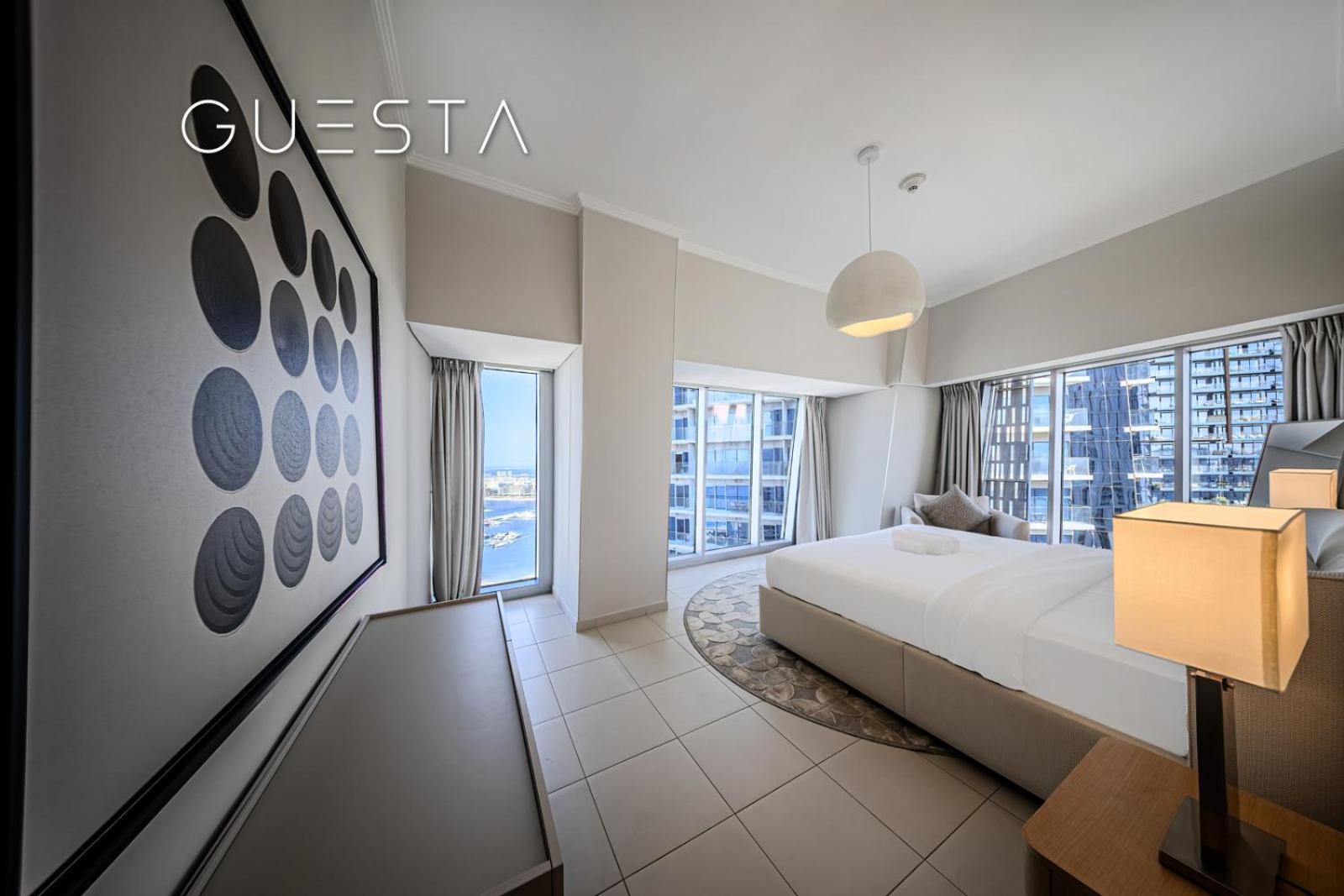 Cayan Tower, Marina Apartment *
