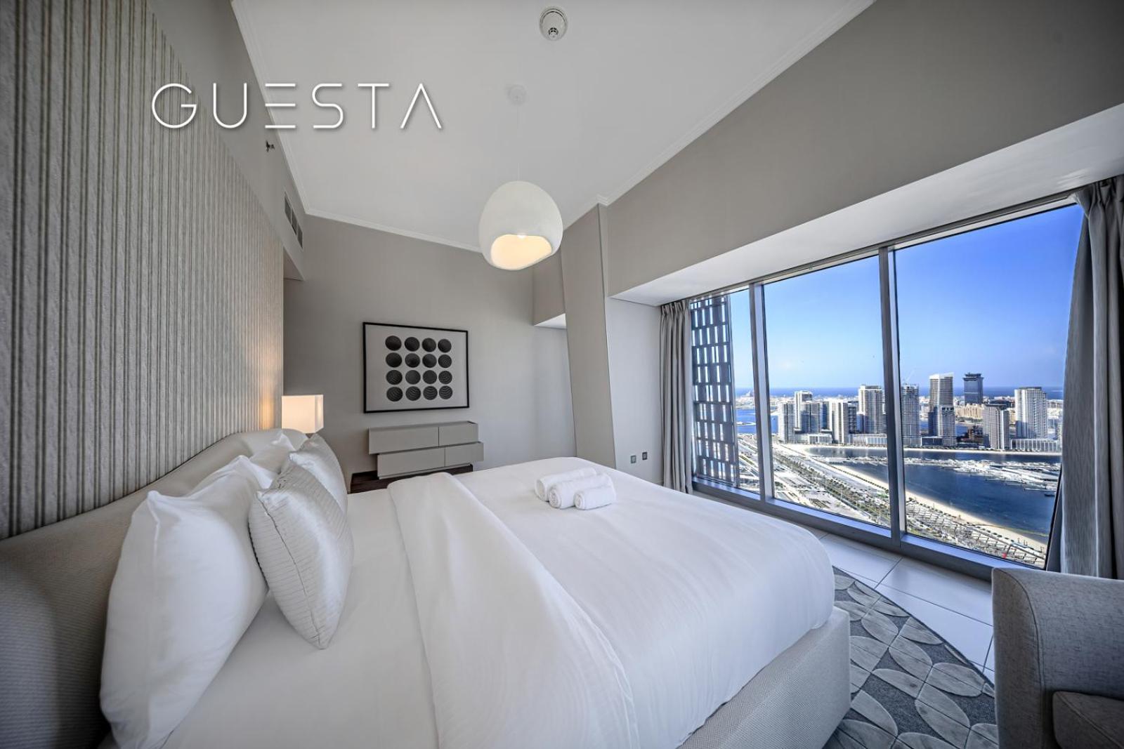 Apartment Cayan Tower, Marina *