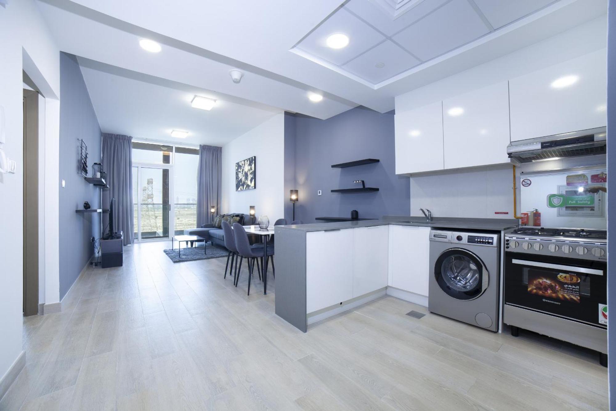 Brand New Sophisticated Modern 1 Bedroom On Blooms A, Jvc Apartment