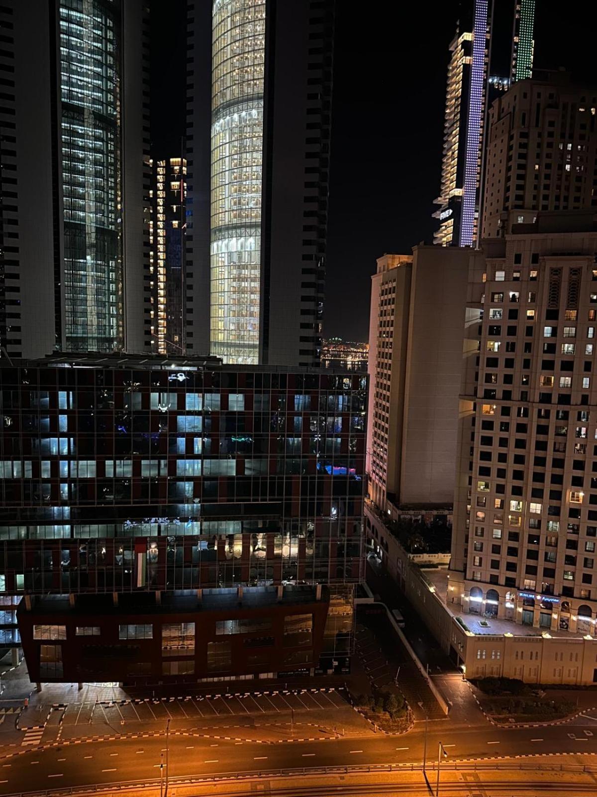 Apartment Ultimate / 2 Beds / Marina Views / Location In The Heart Of Marina / Perfect Vacation Dubai