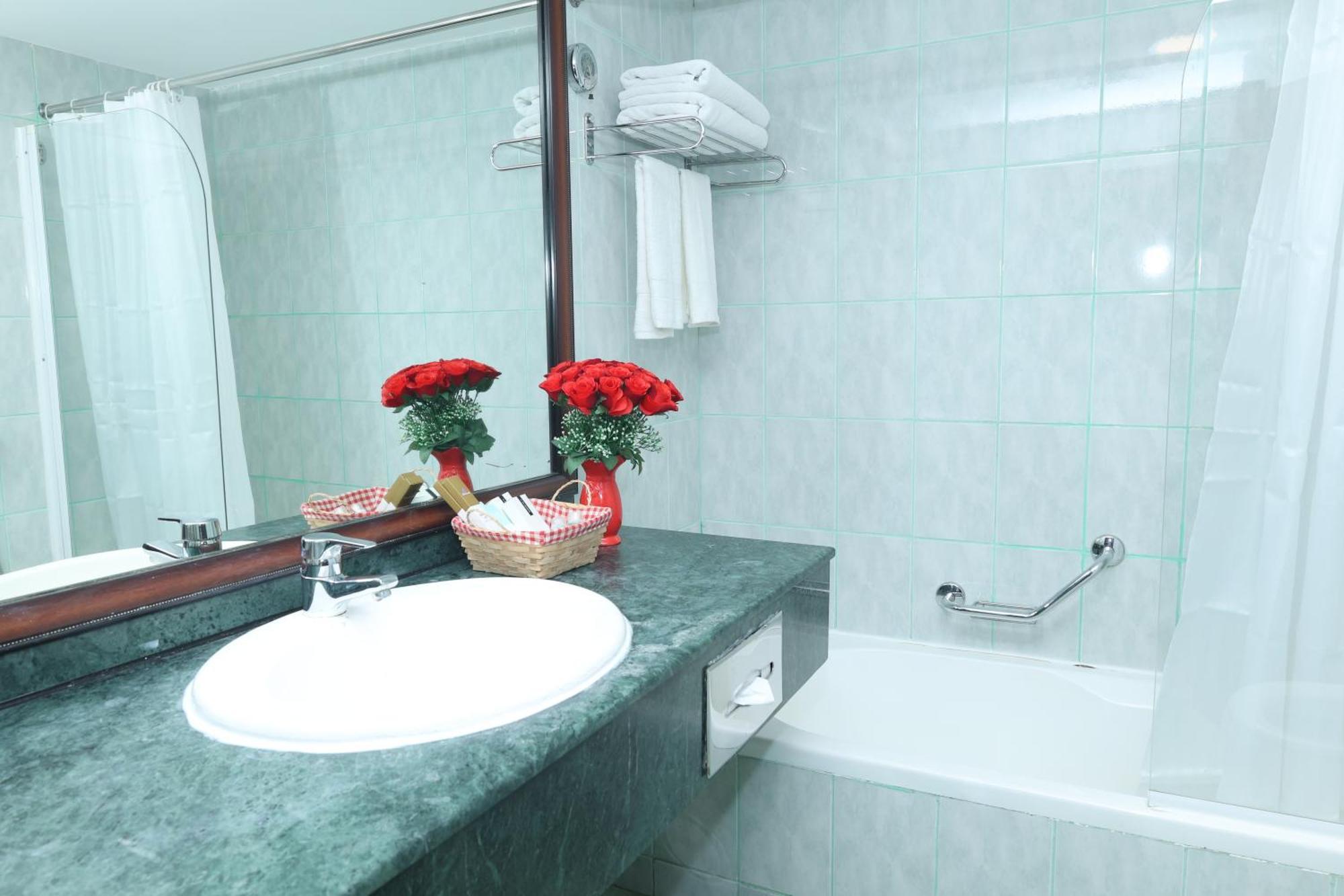 Hotel Claridge 3*