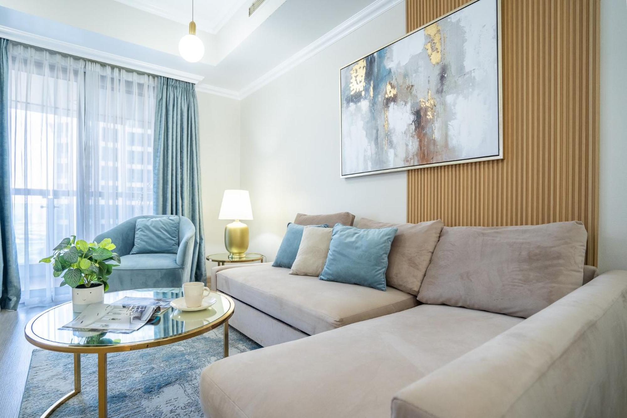 Luxurios One Bedroom High Floor Apartment
