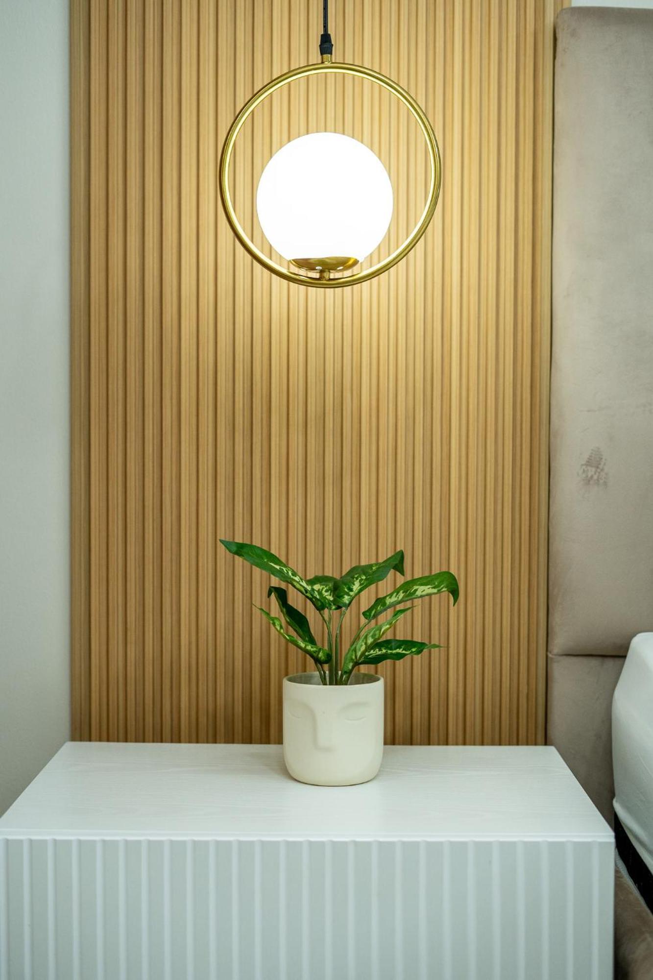 Apartment Luxurios One Bedroom High Floor