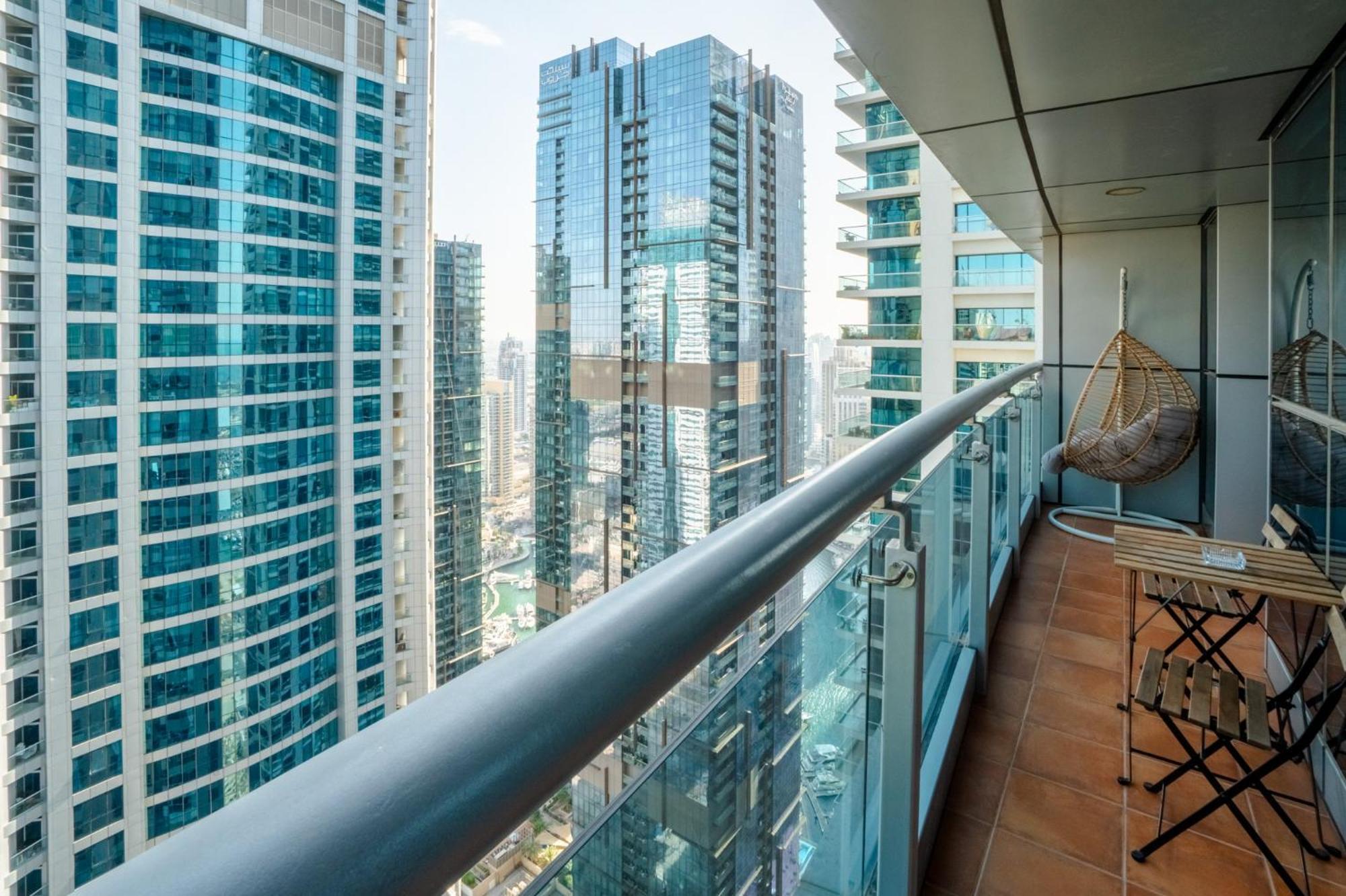 Luxurios One Bedroom High Floor * Dubai