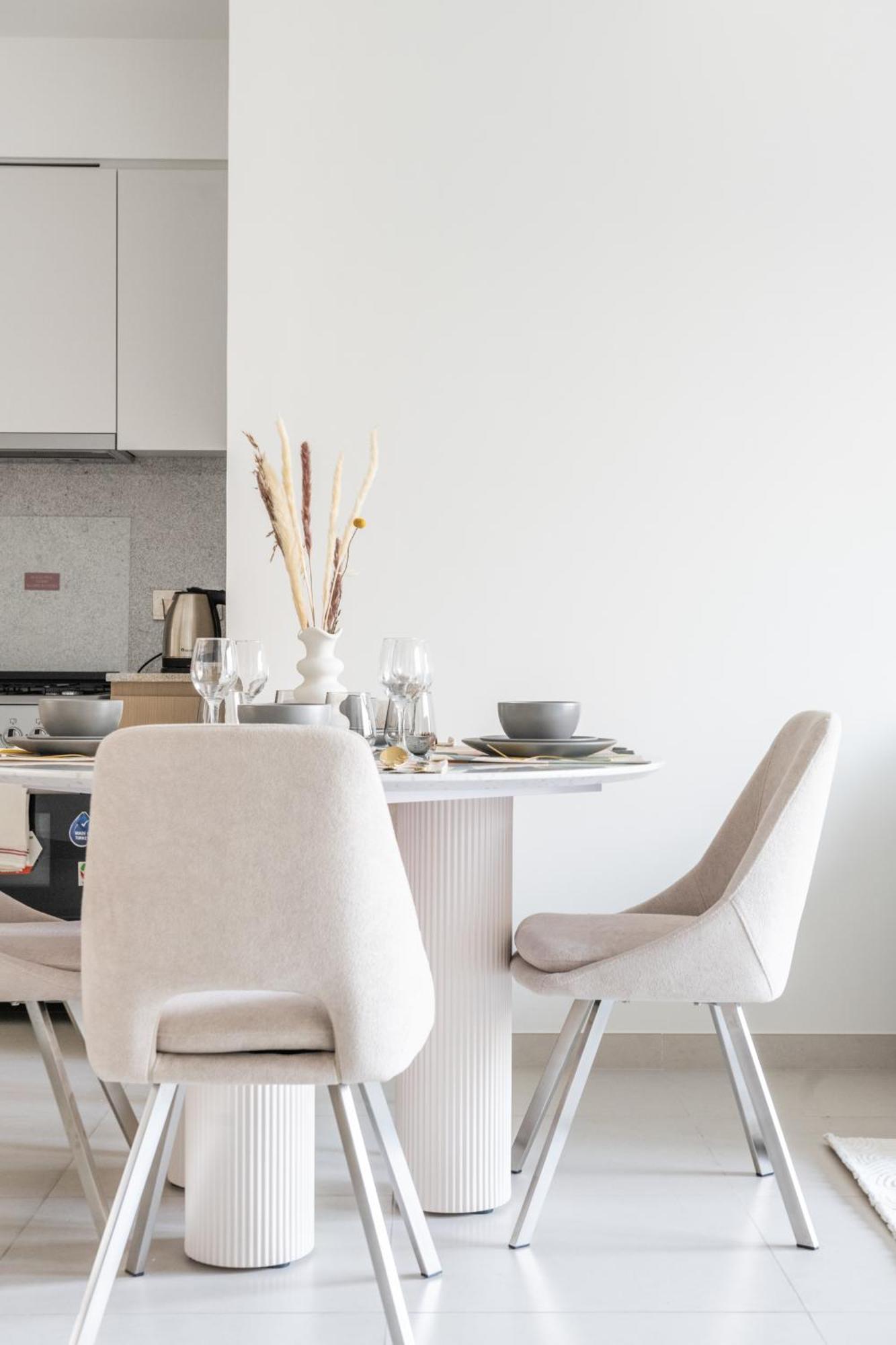 Elegant 2br In Burj Royale *