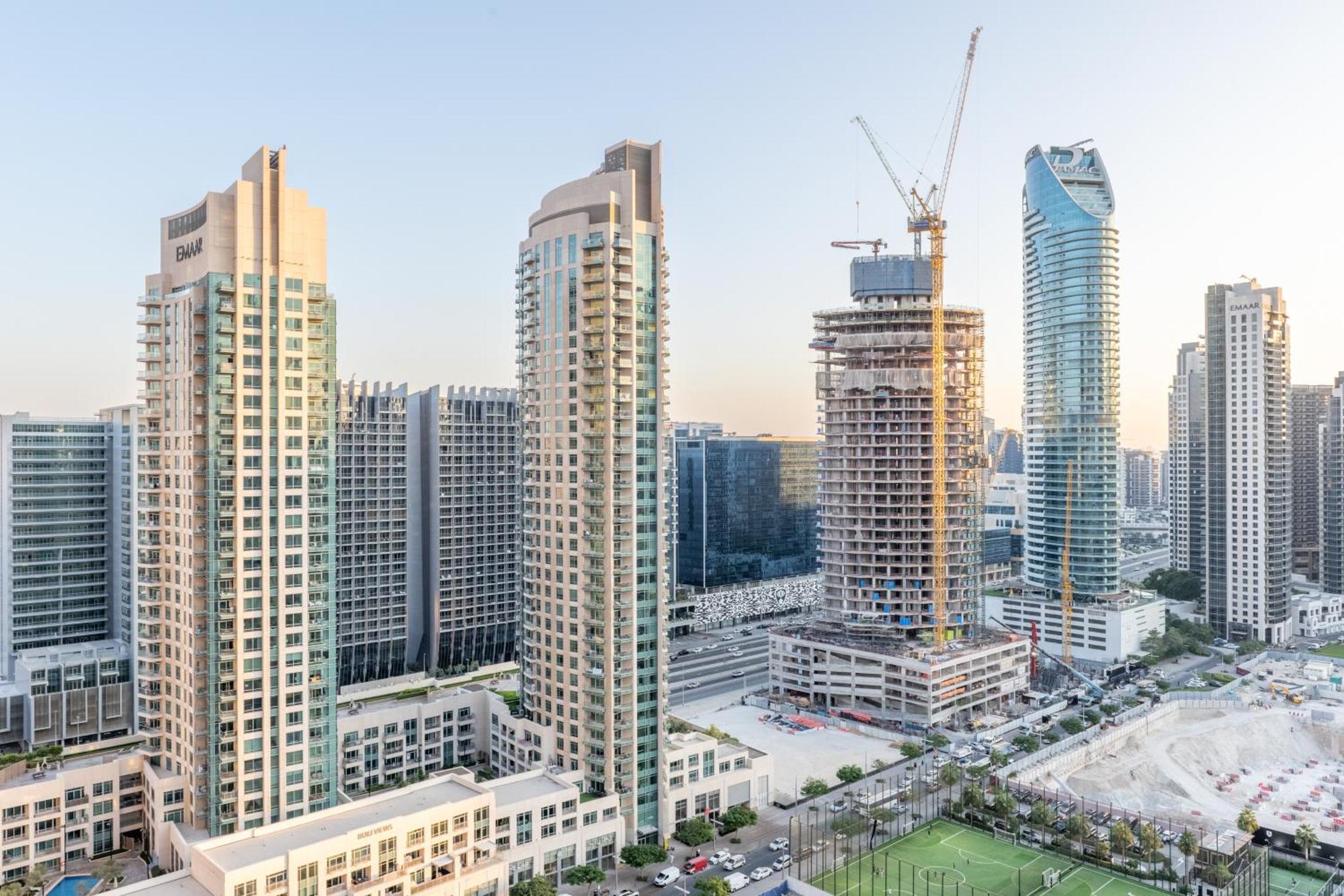Elegant 2br In Burj Royale Dubai