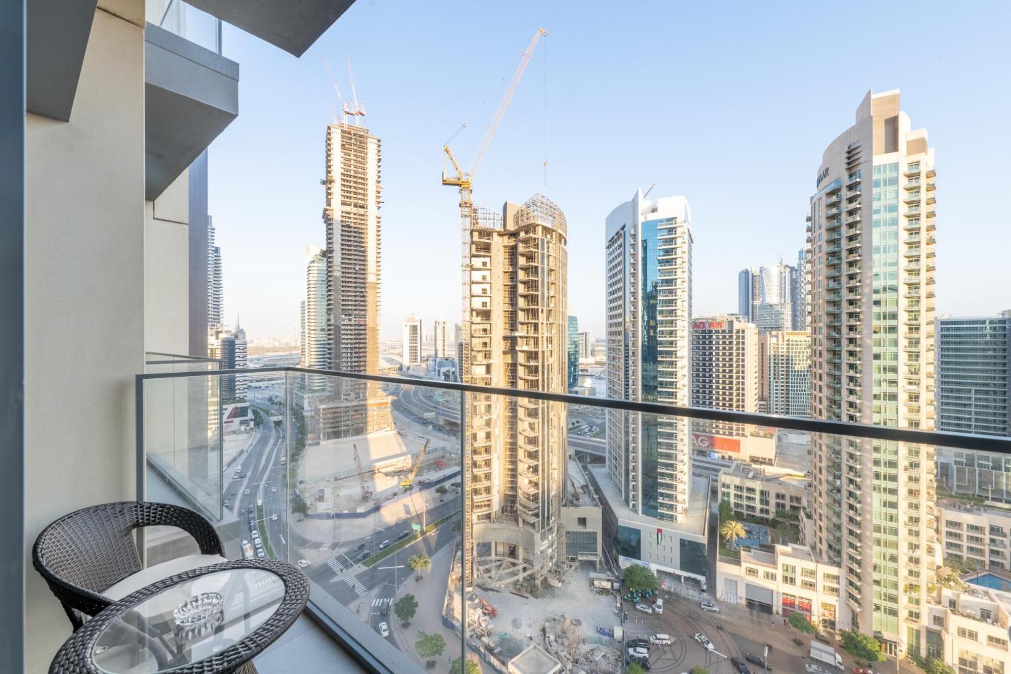 Elegant 2br In Burj Royale