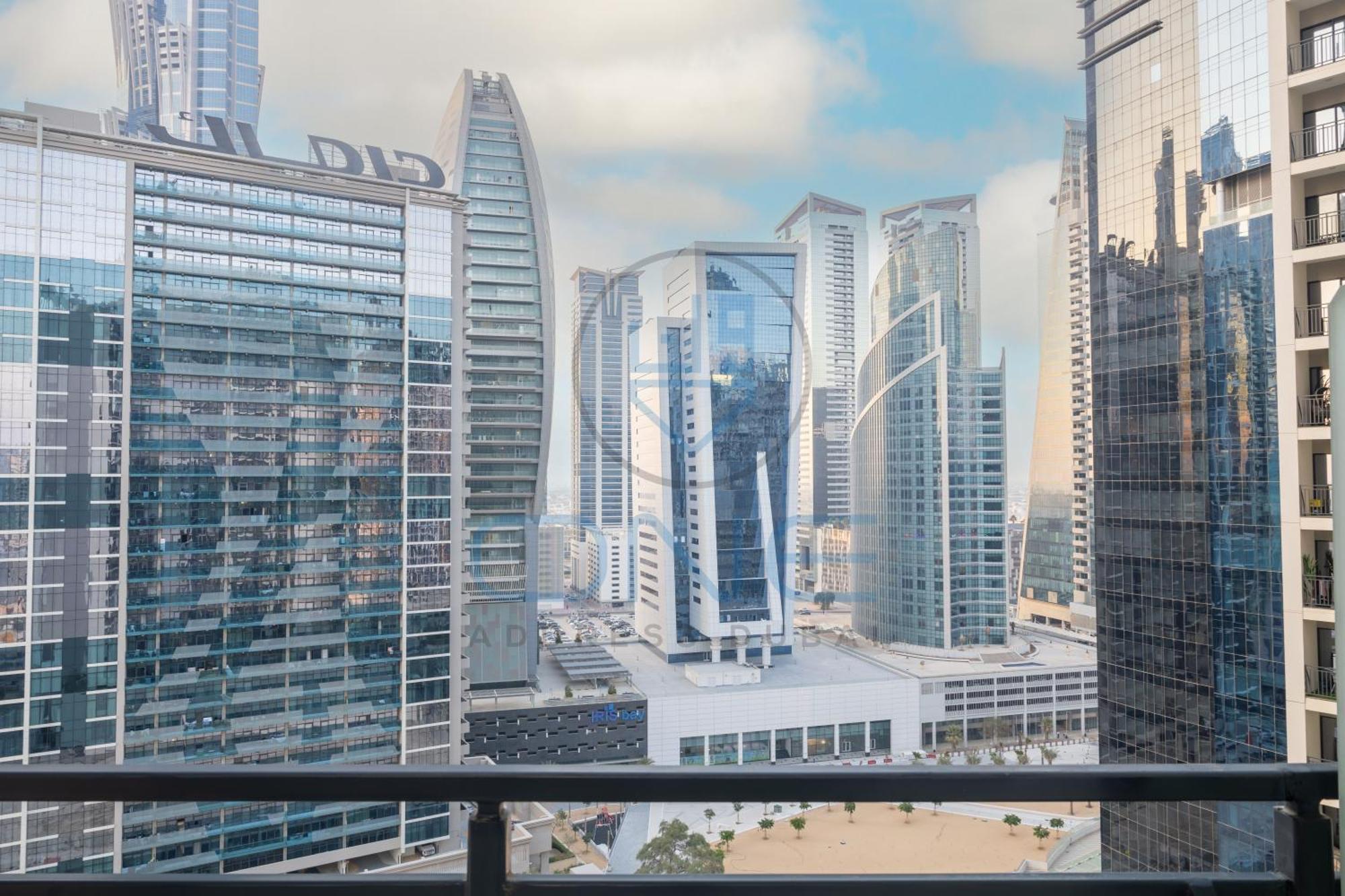 Charming Cozy In Business Bay Apartment Dubai