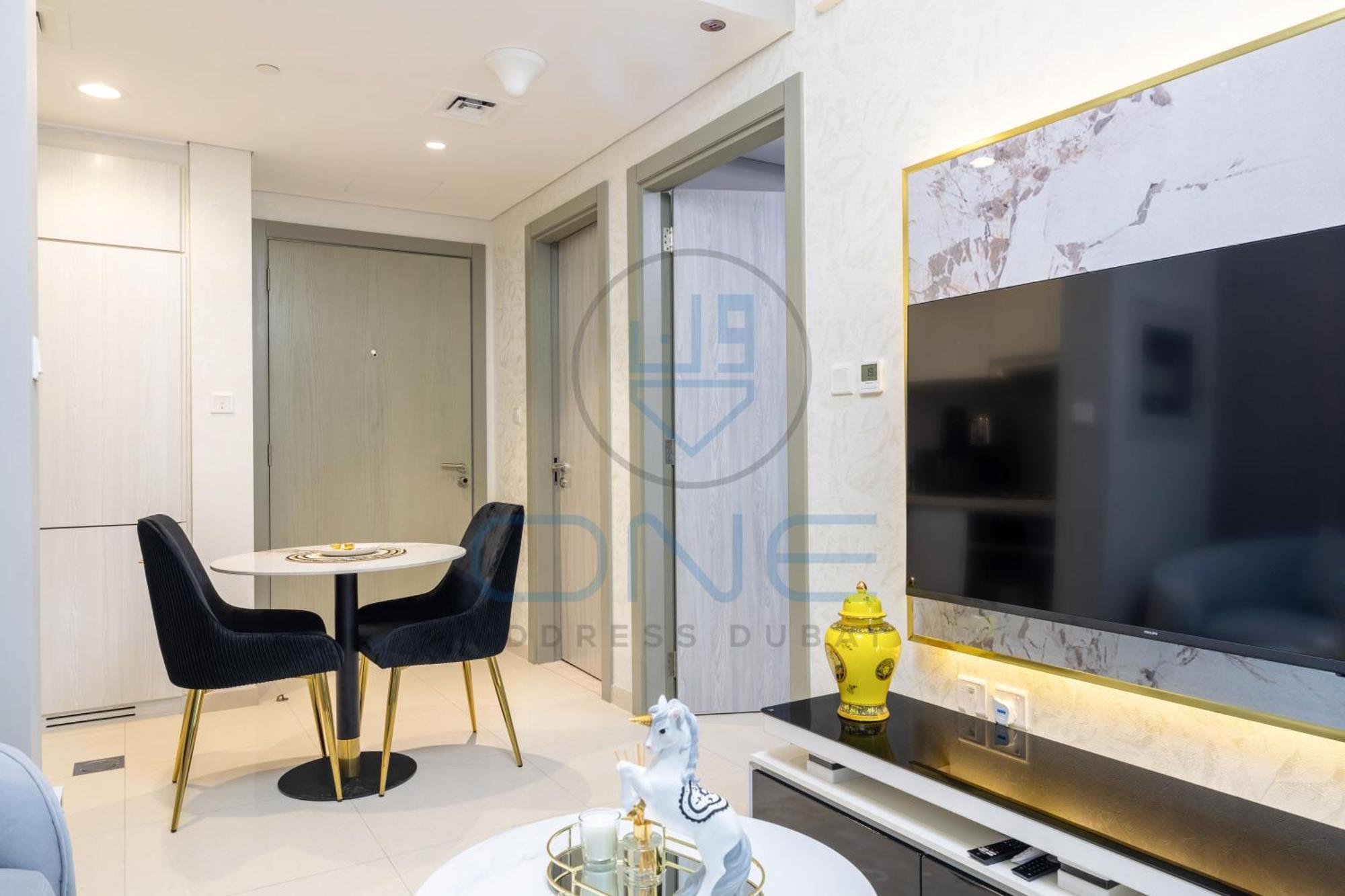Charming Cozy In Business Bay Dubai