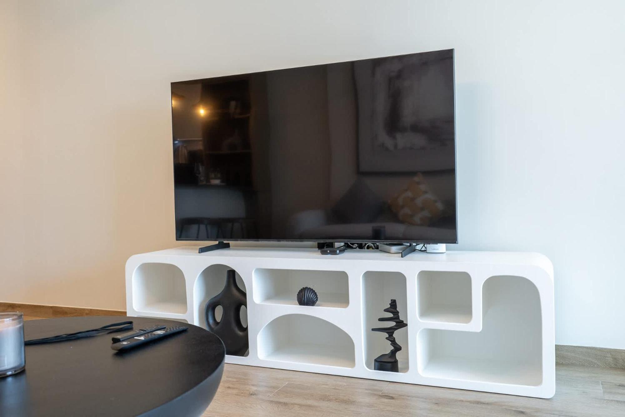 Sophisticated In Rokane G25 Jvc Apartment *