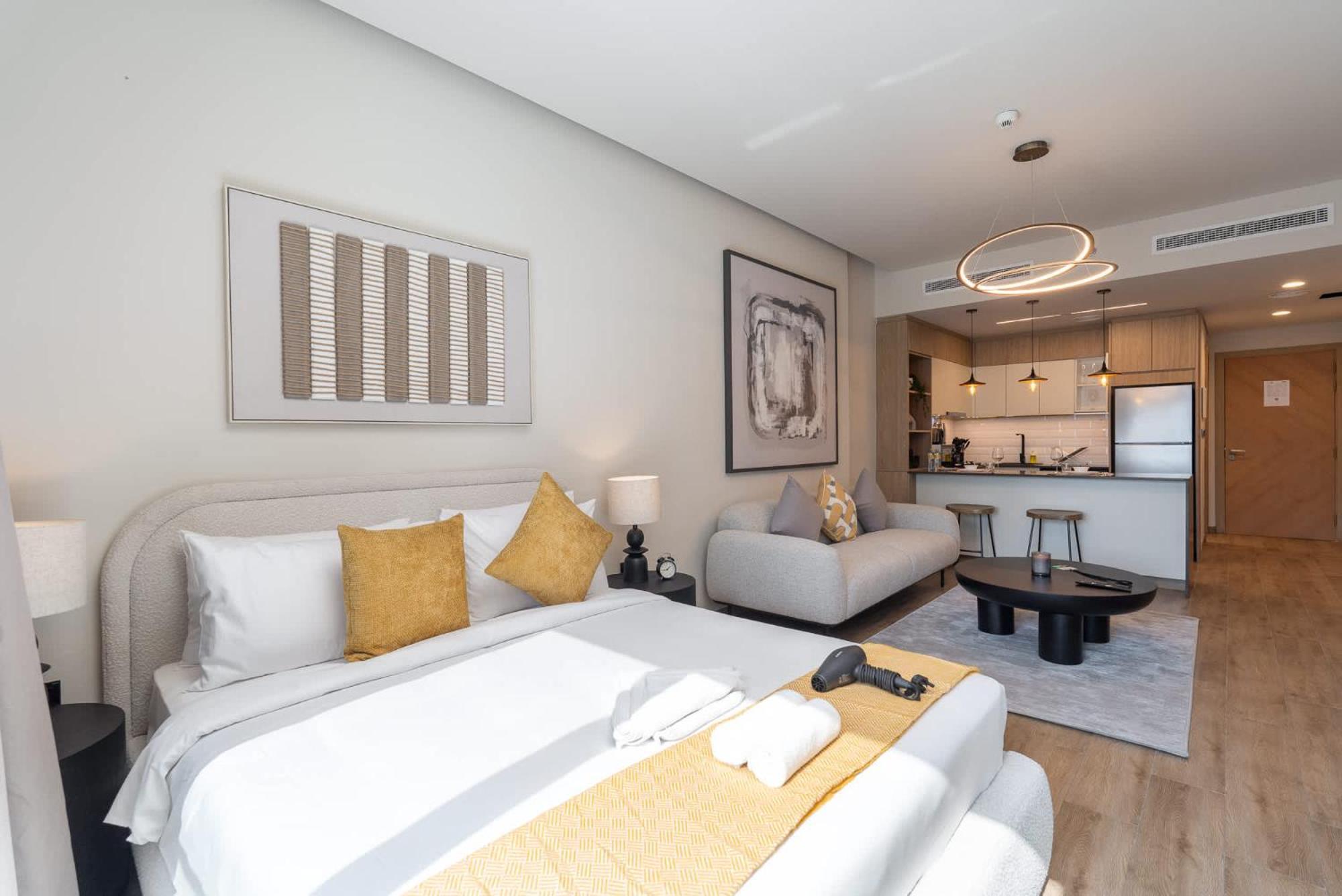 Sophisticated In Rokane G25 Jvc Apartment