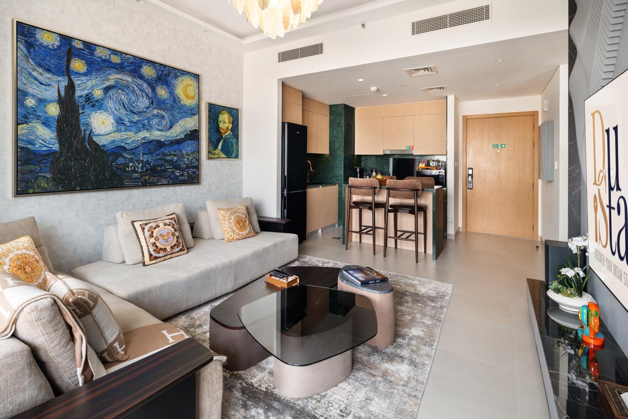 Creek, Luxury 1 Bedroom! Brand New - Dustay * Dubai