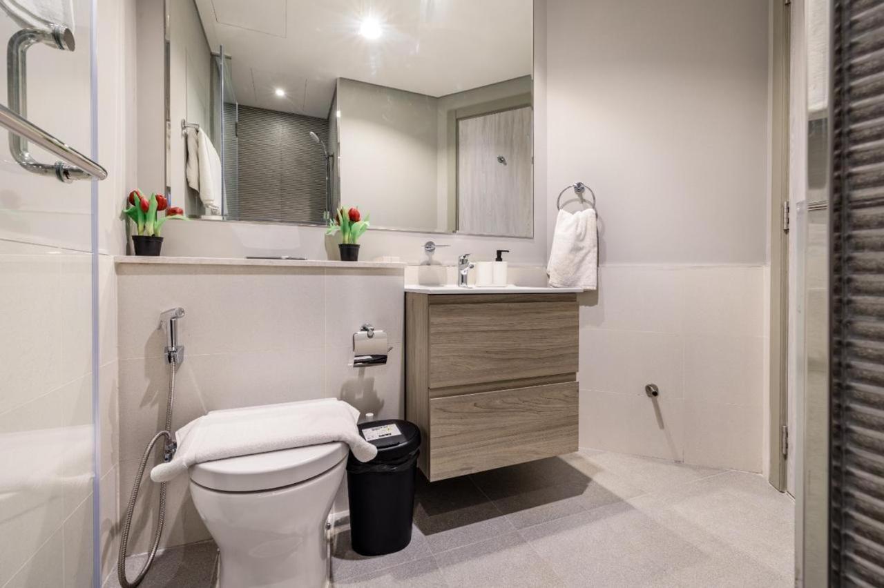 Apartment Zada Tower 1br In Business Bay Near Metro & Burj Khalifa - Escape 24 Homes