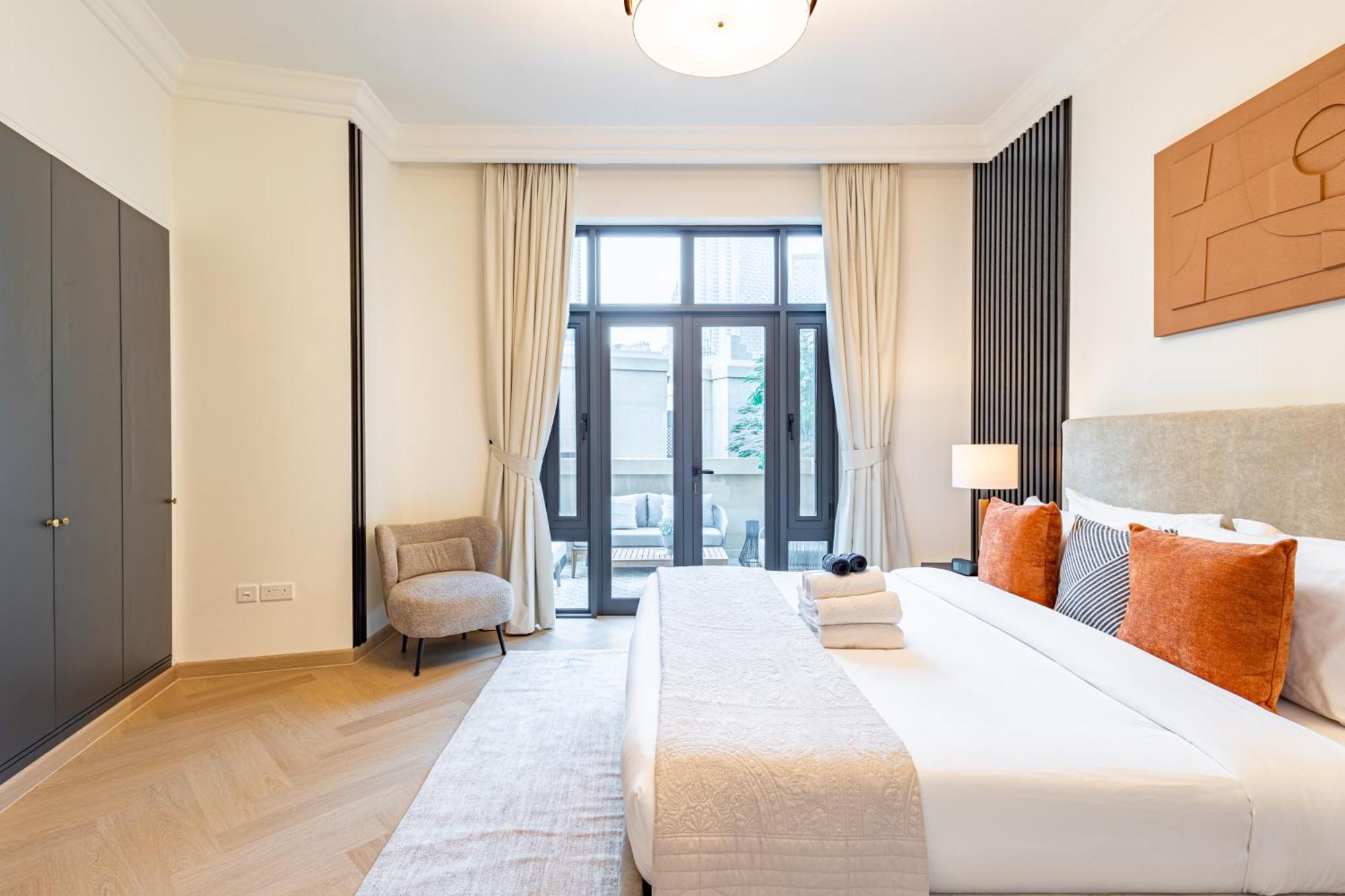 Upgraded 1br Retreat With Iconic Burj Khalifa Views * Dubai