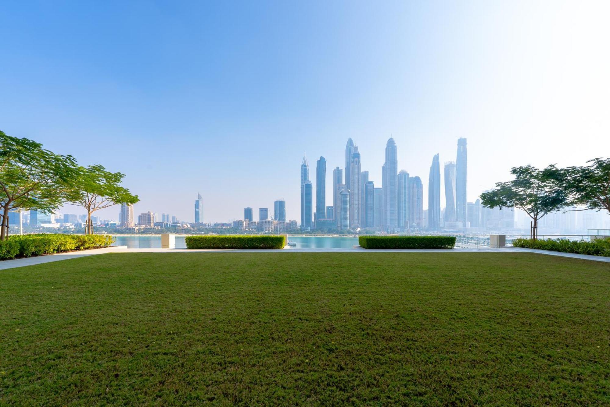 Private Access 1 Bedroom - Beachfront