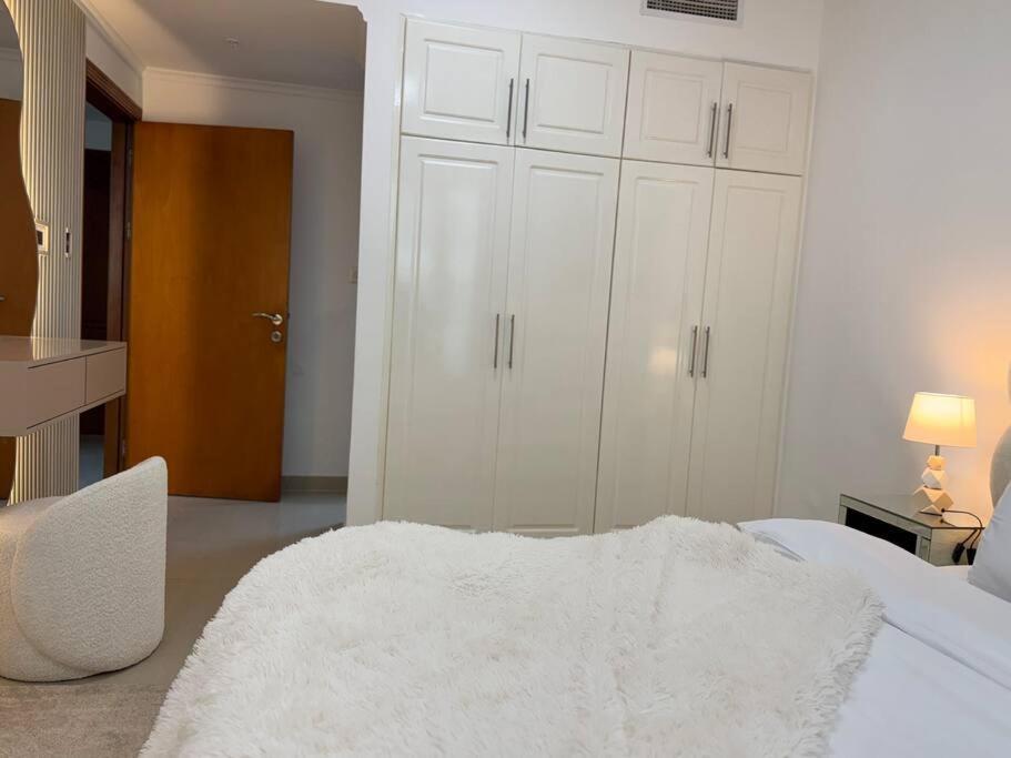 Apartamento Ashri Modern Elegant Near Metro In Marina Dubai