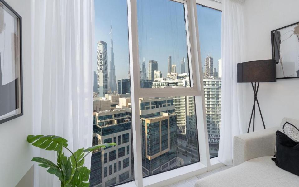 Apartment Exquisite In Downtown Burj Khalifa Views With Stunning Pool *