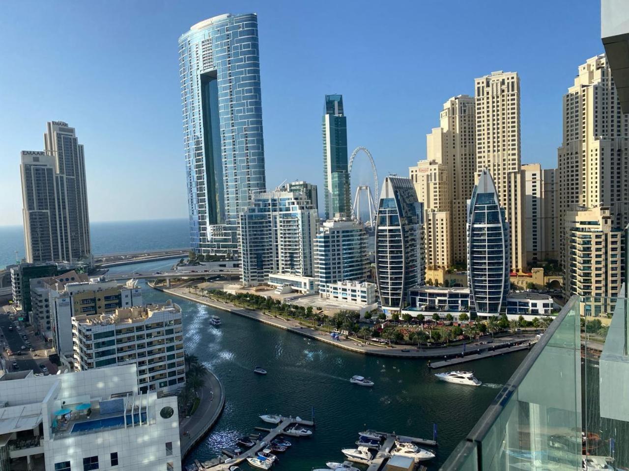 Superior Marina With Fascinating Marina And Eye Views Dubai