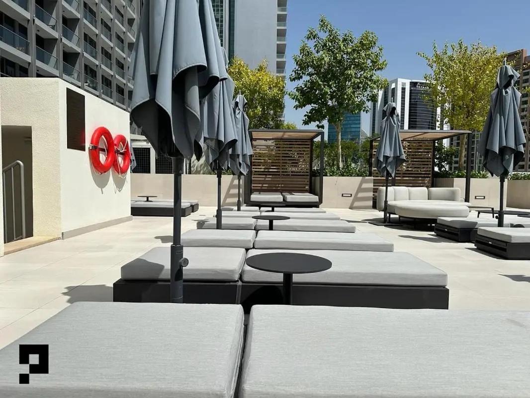 Apartment Chic Living At Sterling Dubai