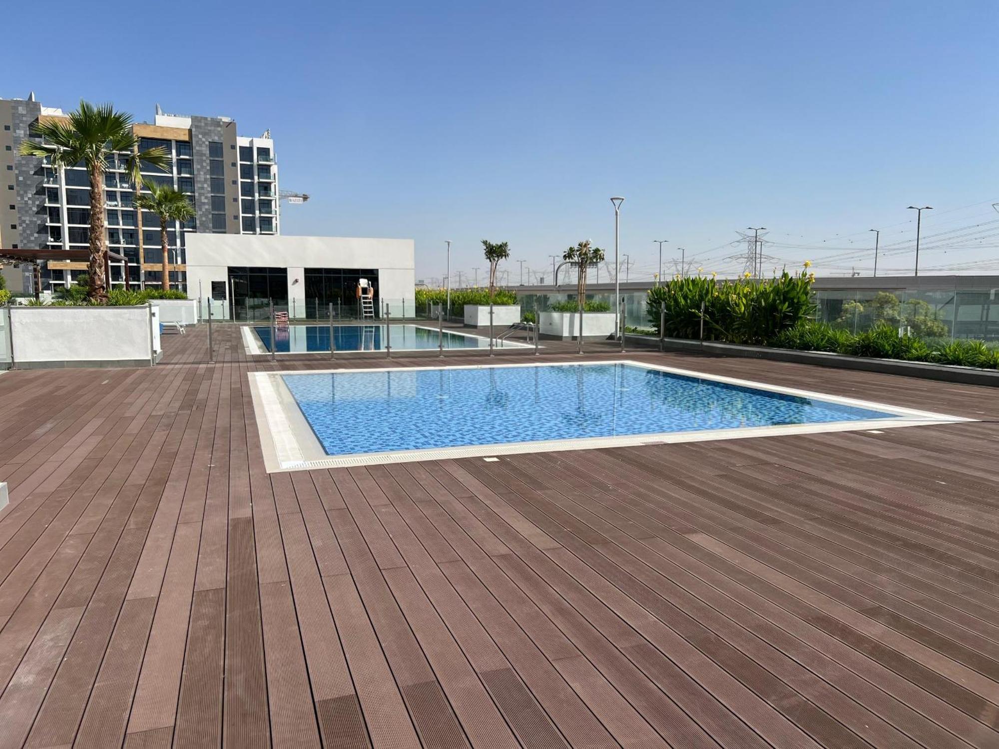 Special Offer At Azizi Riviera Daire *