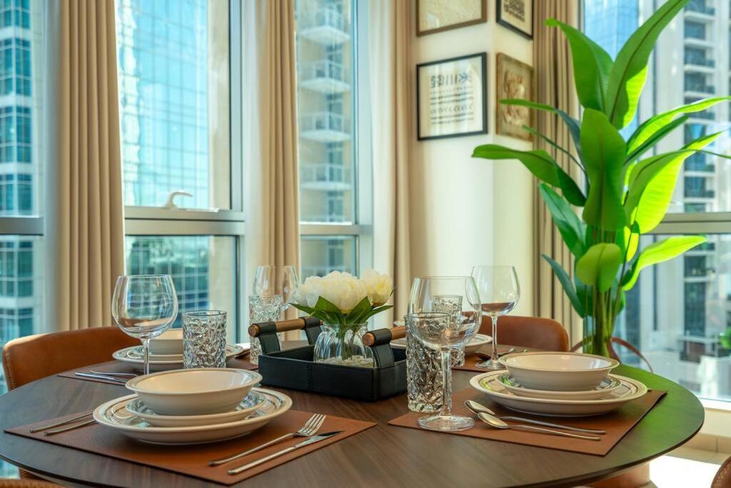 Apartment Modern 1-bedroom With Stunning Views