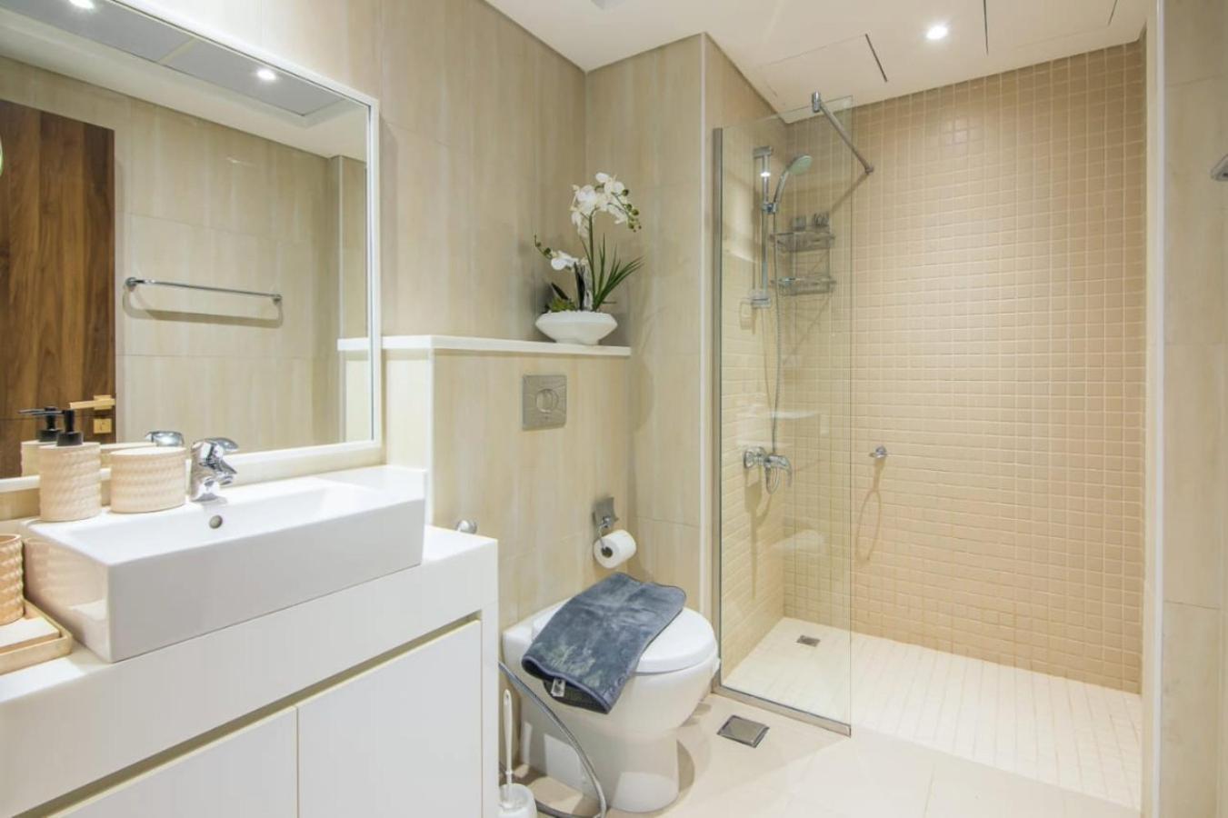 Al Bateen Residences, Jbr- Stunning 2-br With Sea View