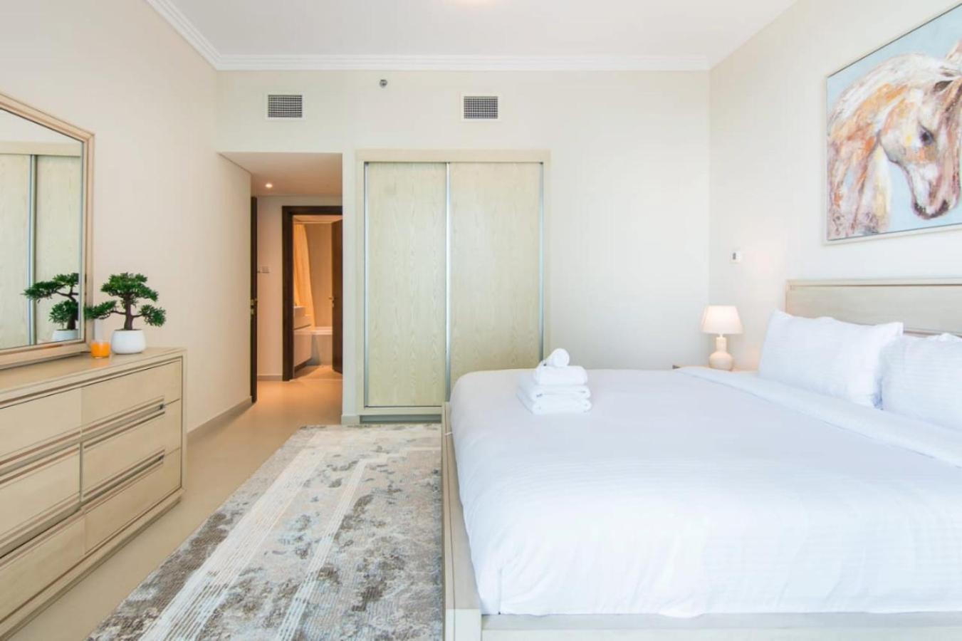 Al Bateen Residences, Jbr- Stunning 2-br With Sea View *