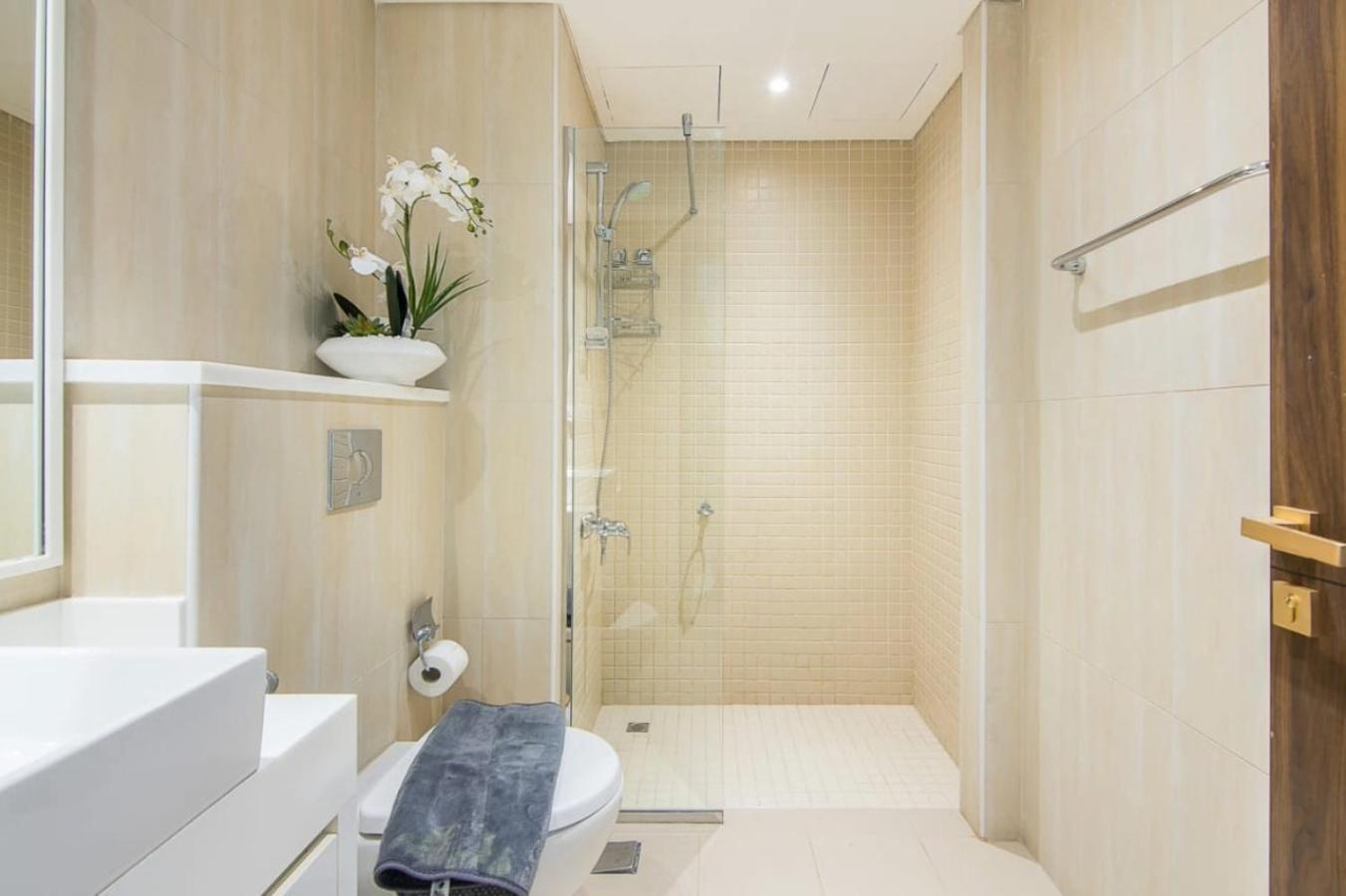 Al Bateen Residences, Jbr- Stunning 2-br With Sea View