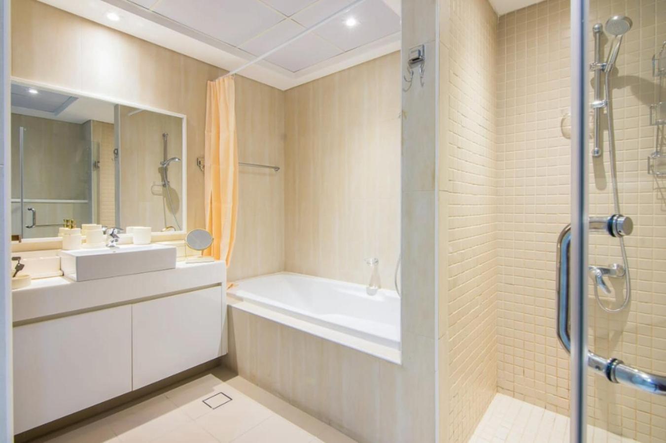 Apartment Al Bateen Residences, Jbr- Stunning 2-br With Sea View