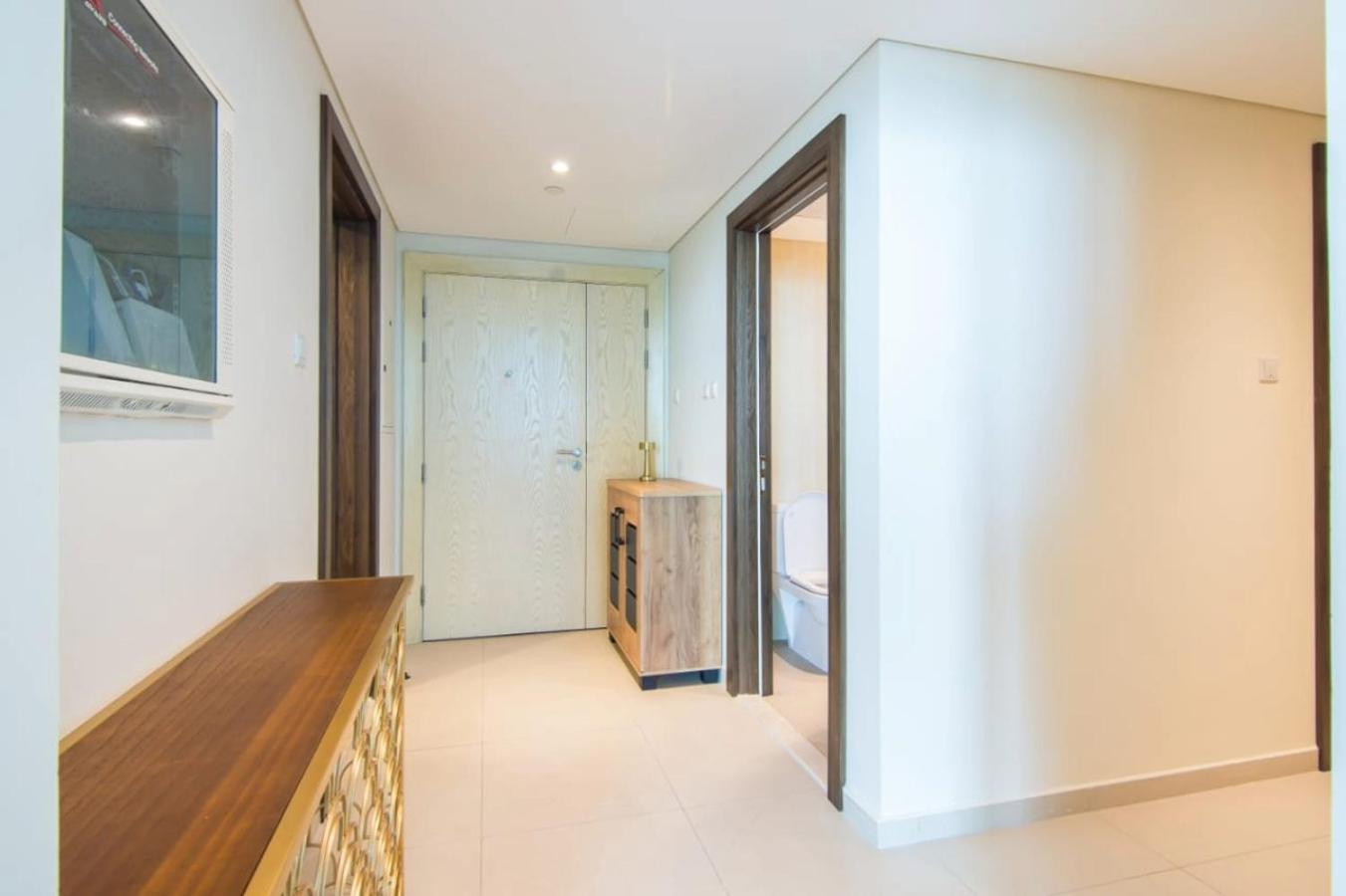 Al Bateen Residences, Jbr- Stunning 2-br With Sea View *